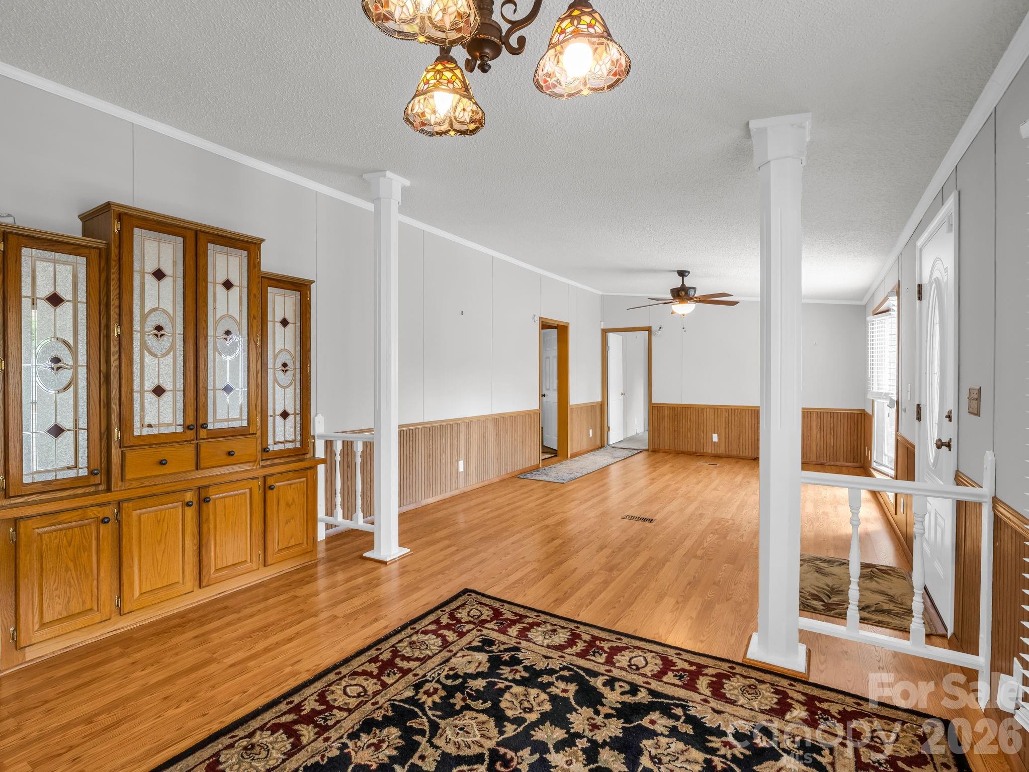 213 Old State Ten Road — Black Mountain