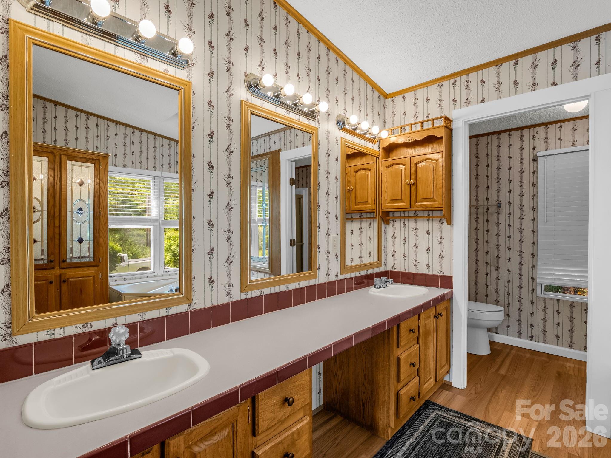 213 Old State Ten Road — Black Mountain