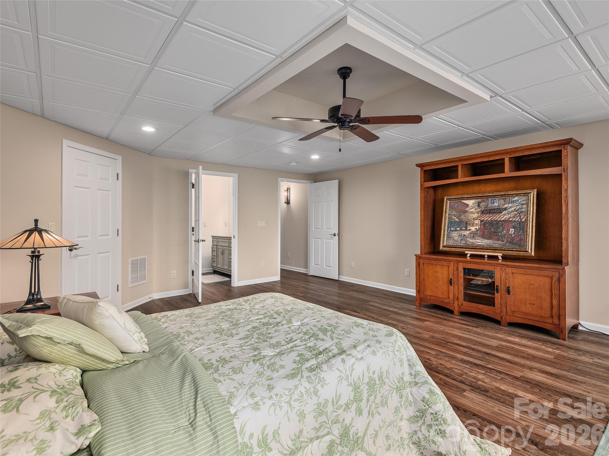 1403 Woodsong Drive — Hendersonville