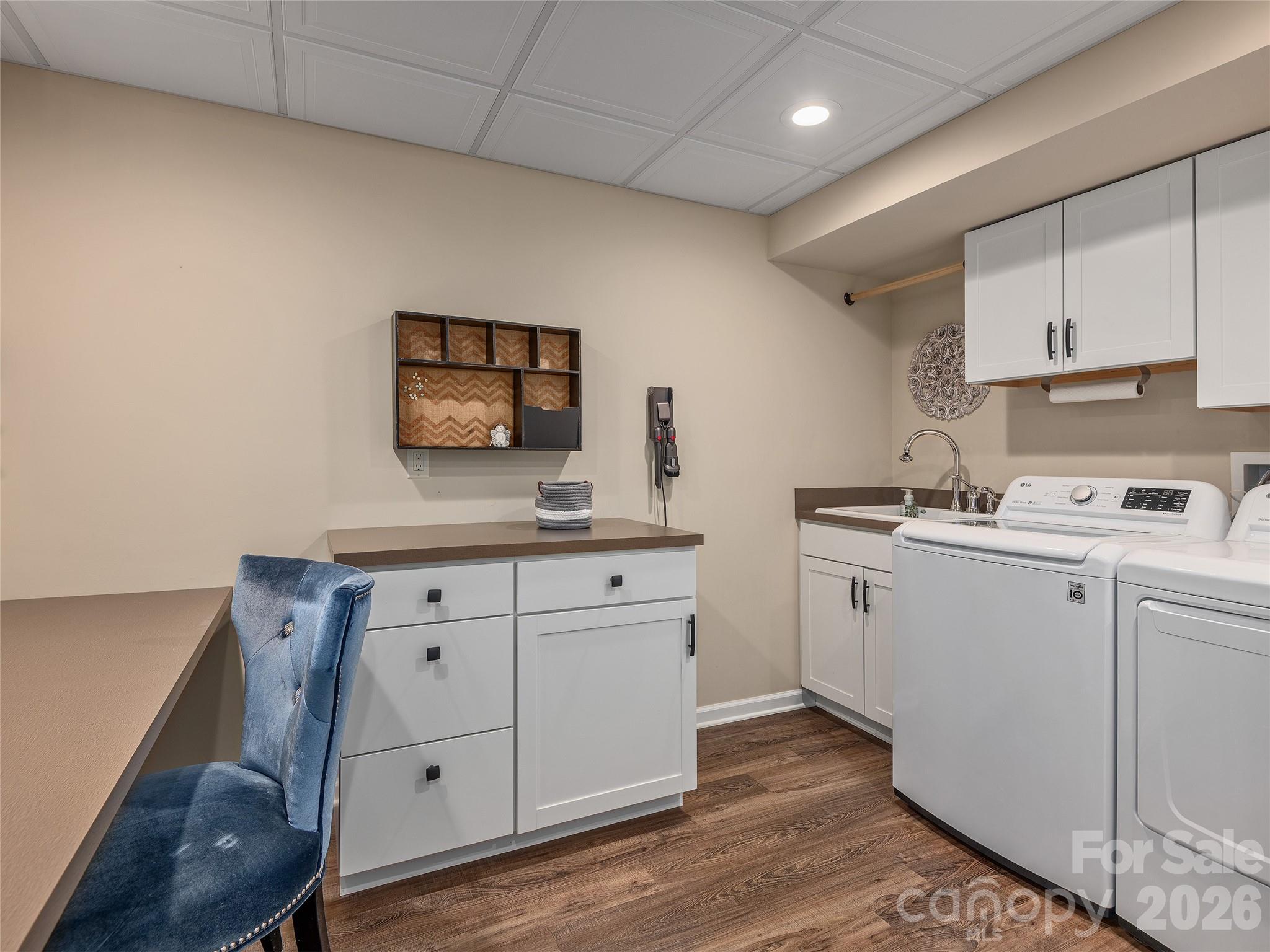 1403 Woodsong Drive — Hendersonville