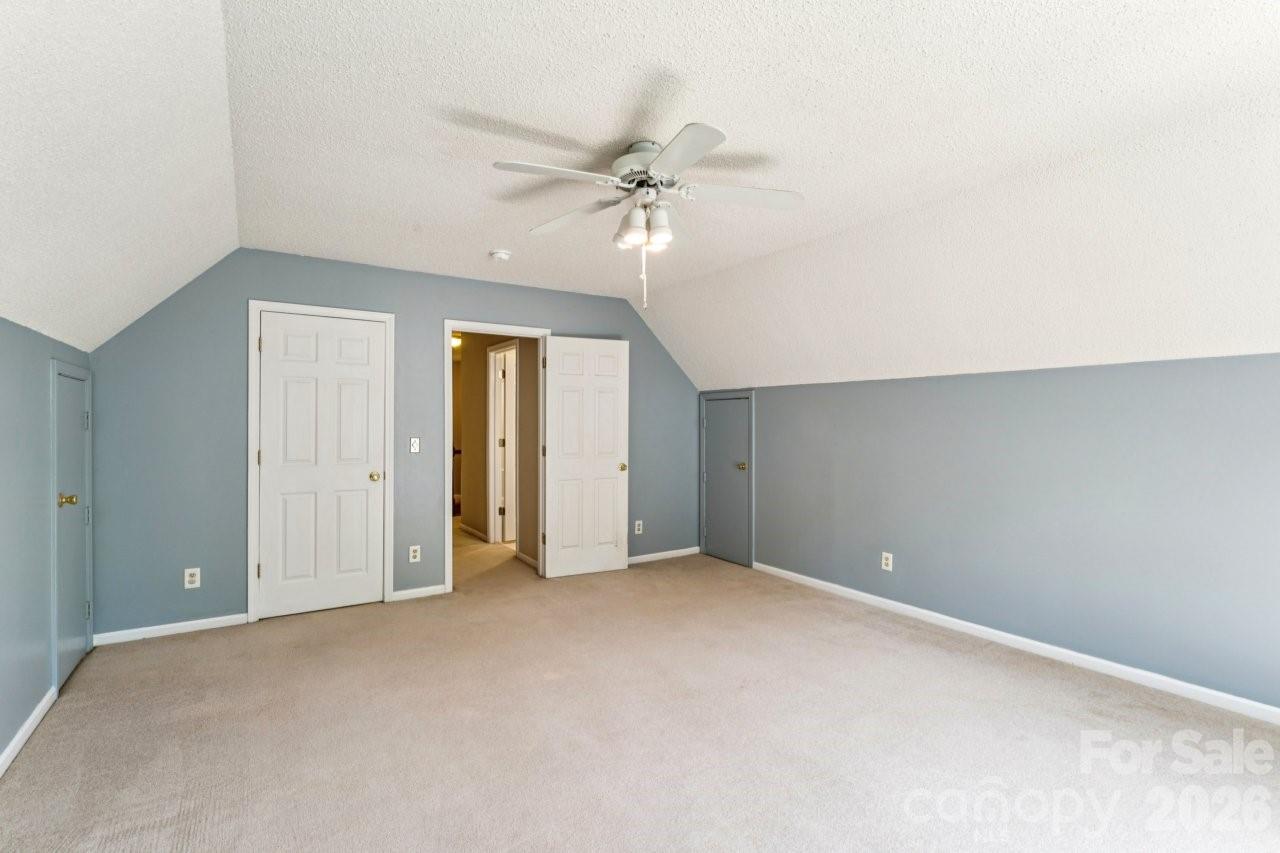 2040 Swaim Drive — Matthews