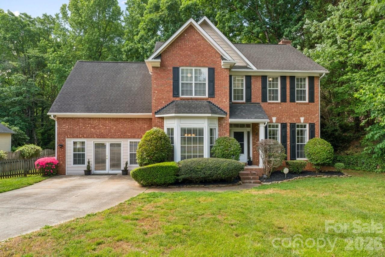 2040 Swaim Drive — Matthews