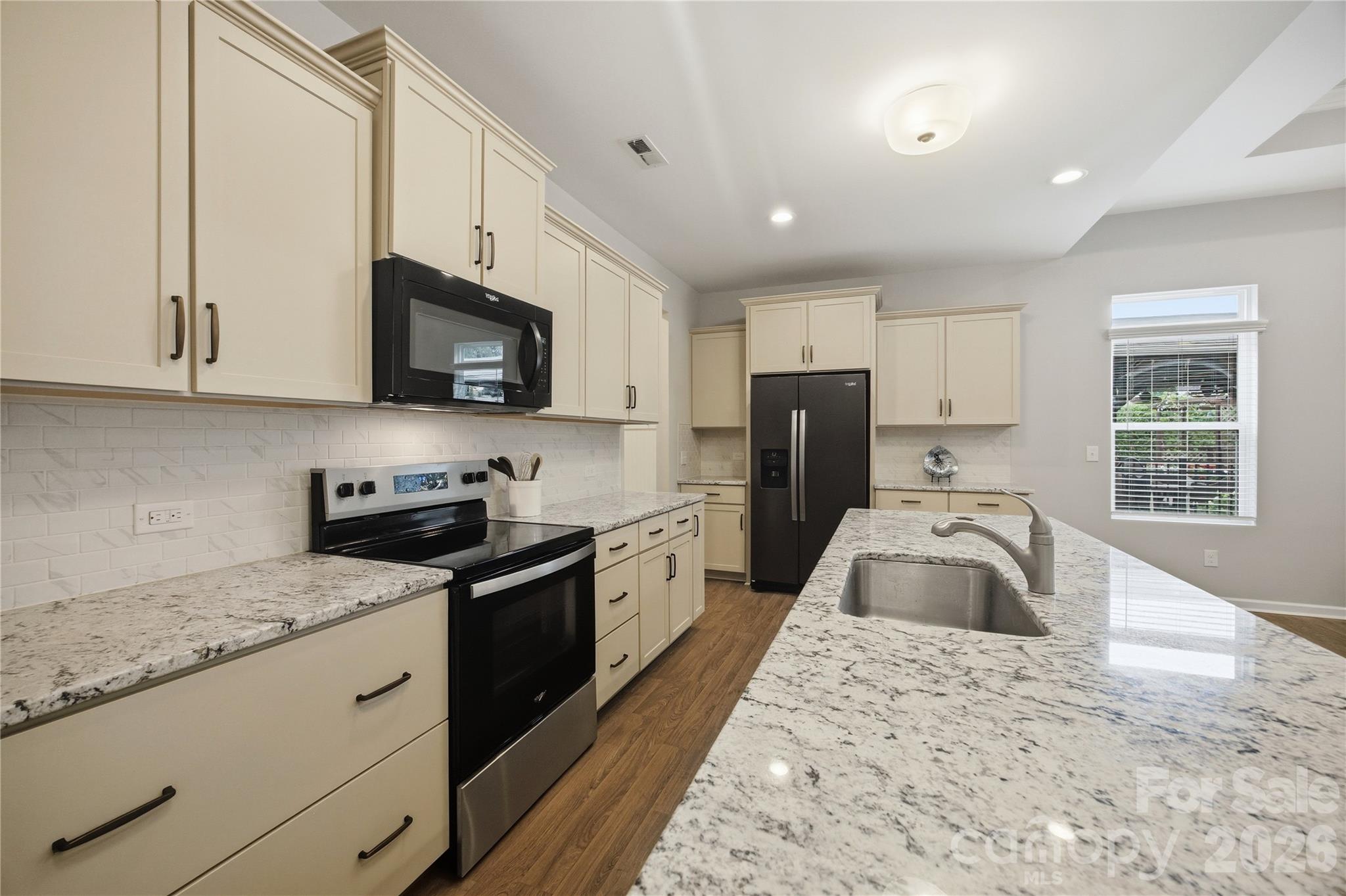 117 Canada Drive — Statesville