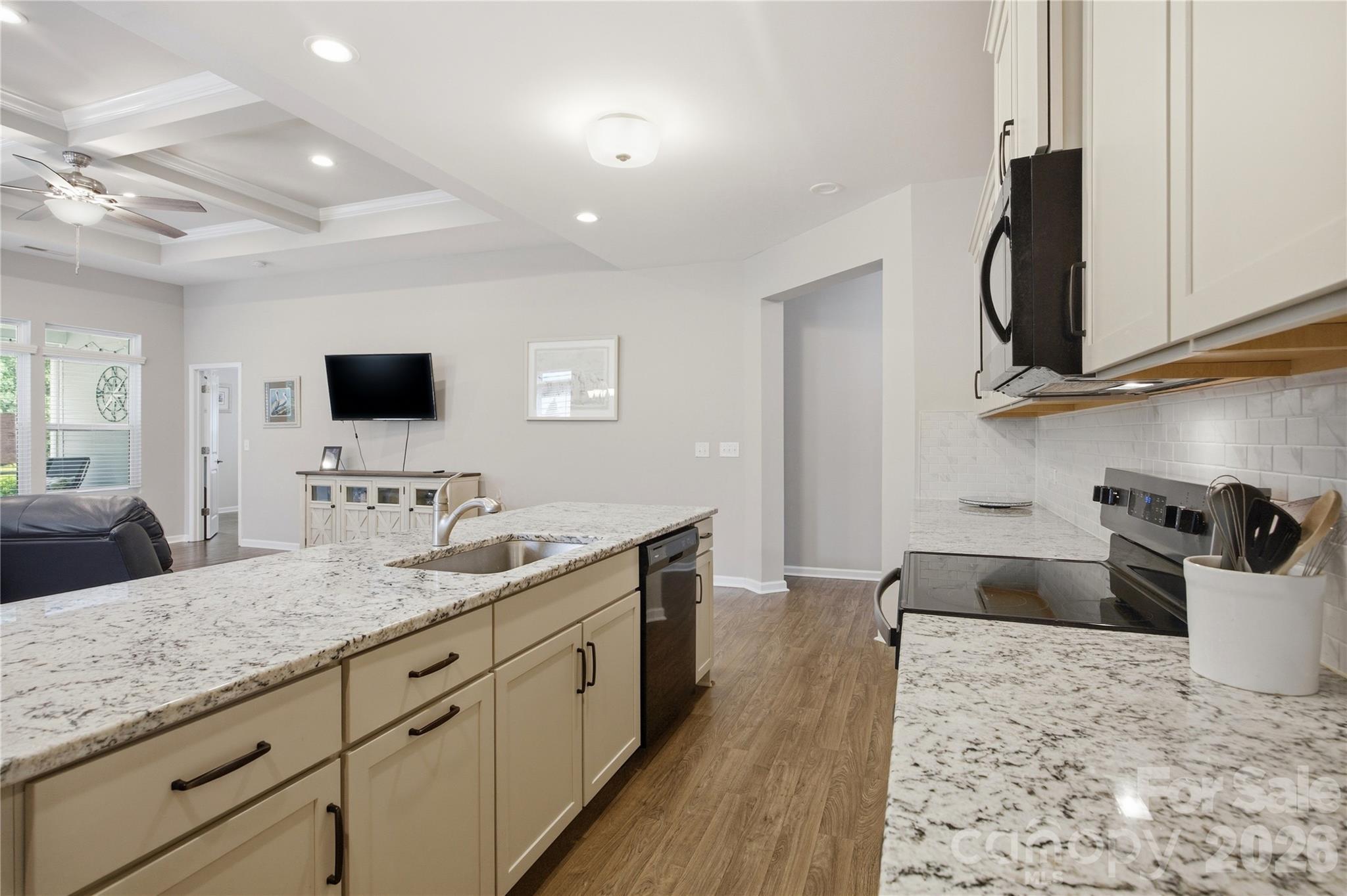 117 Canada Drive — Statesville