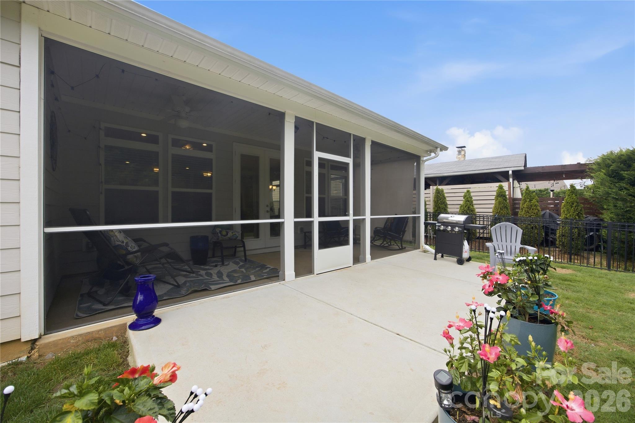 117 Canada Drive — Statesville