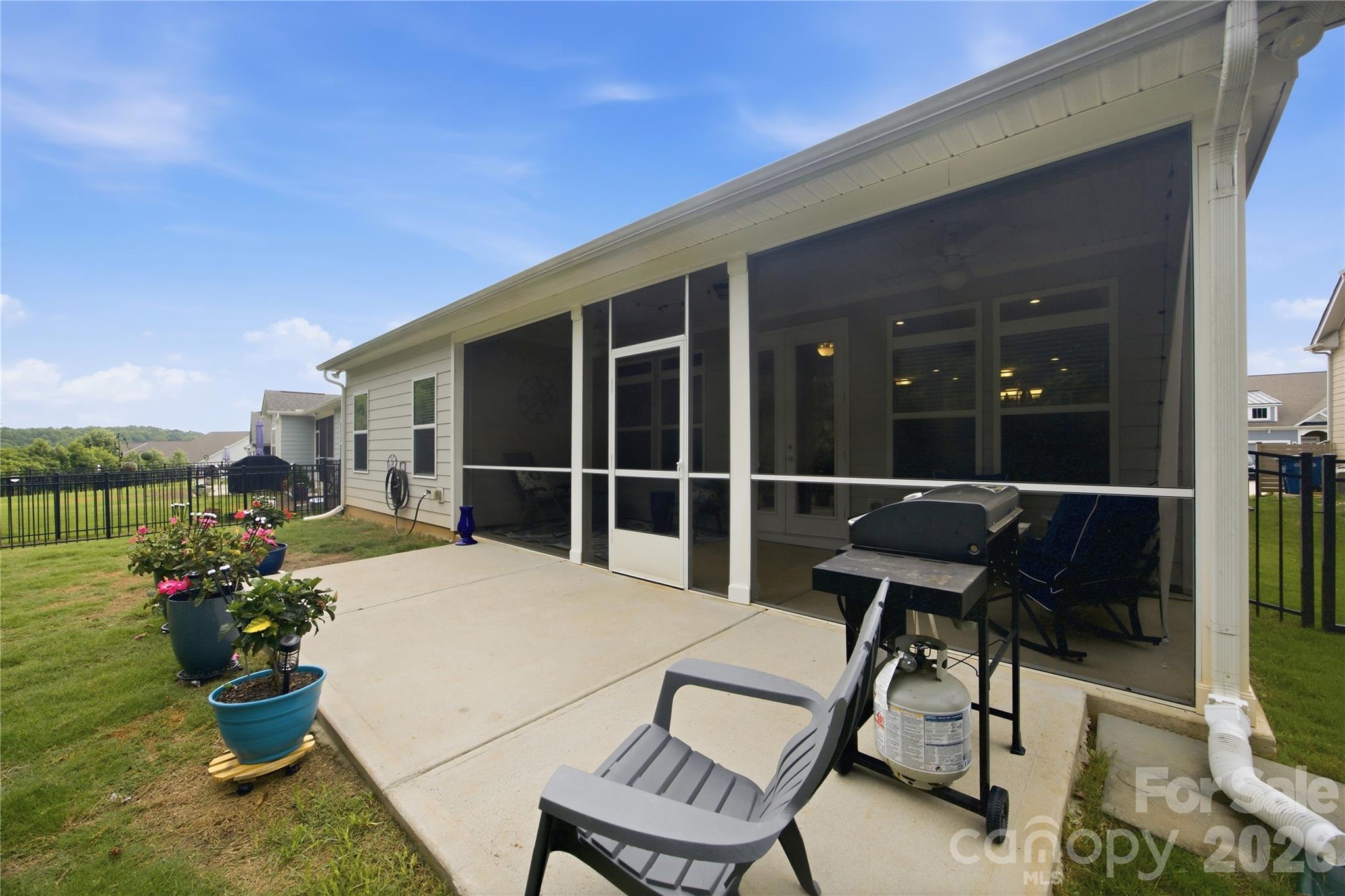 117 Canada Drive — Statesville