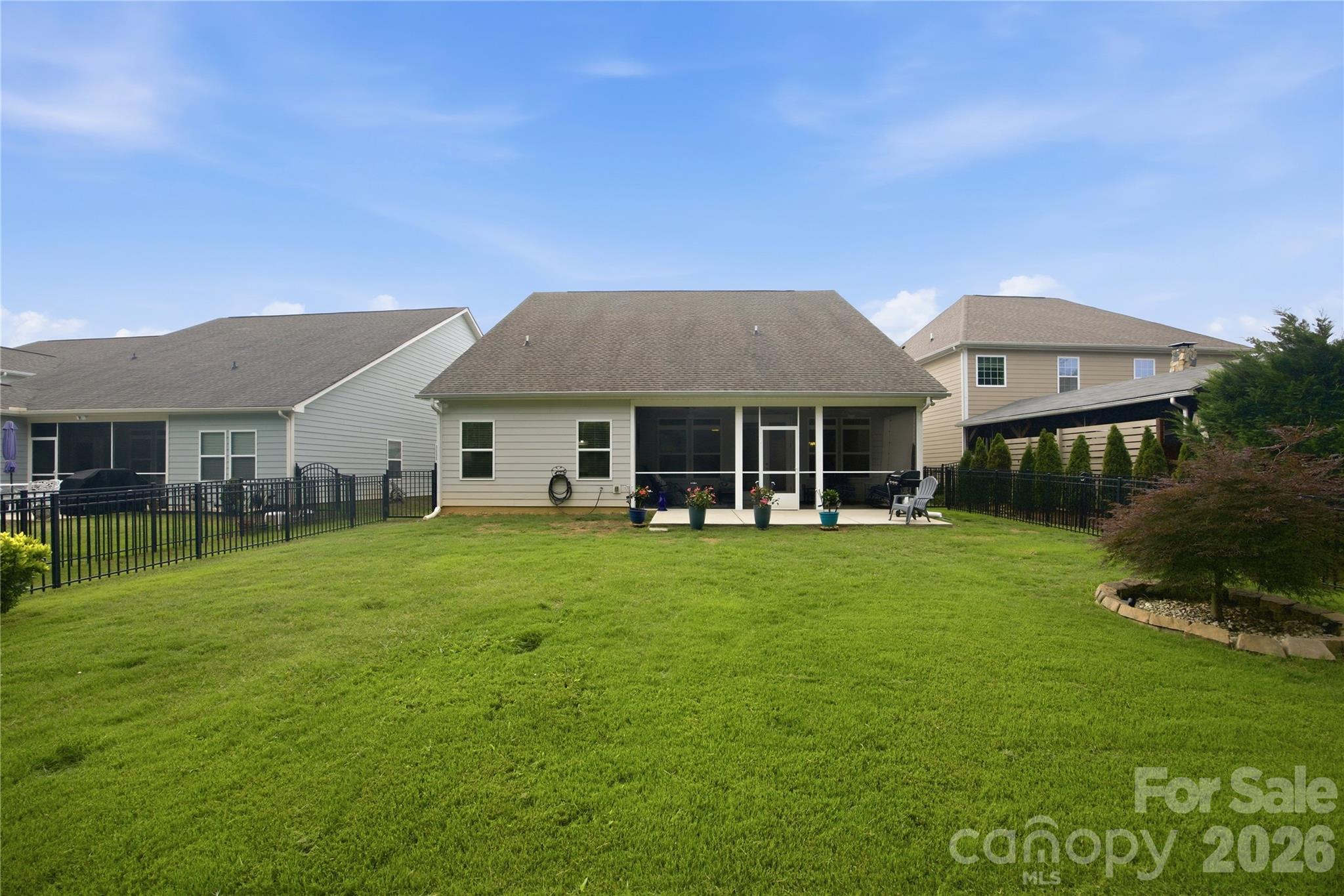 117 Canada Drive — Statesville