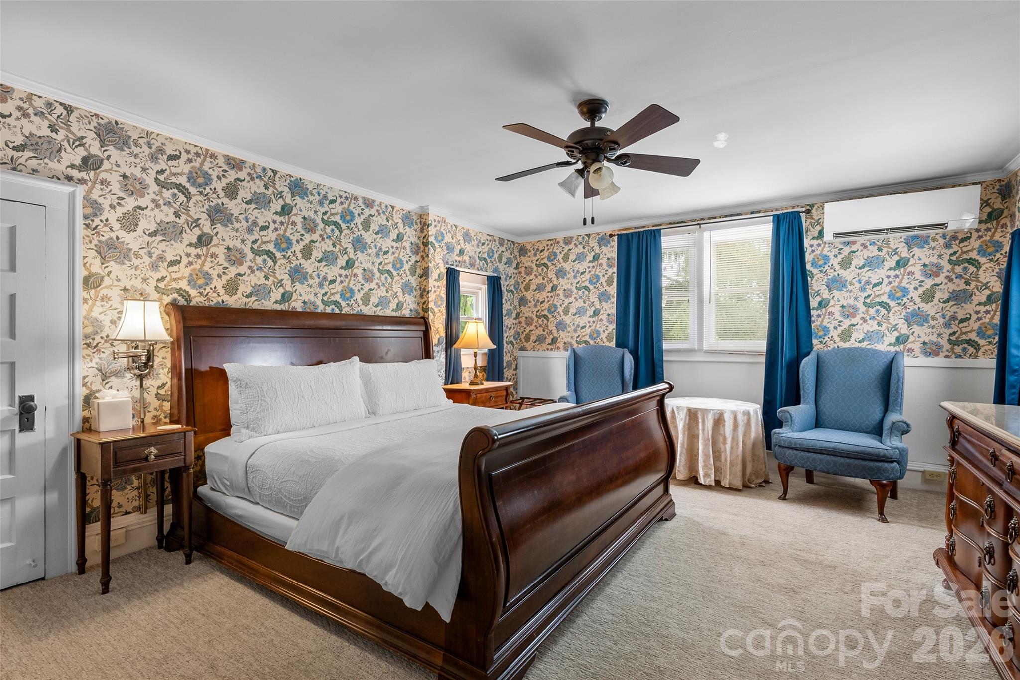 86 Edgemont Road — Asheville