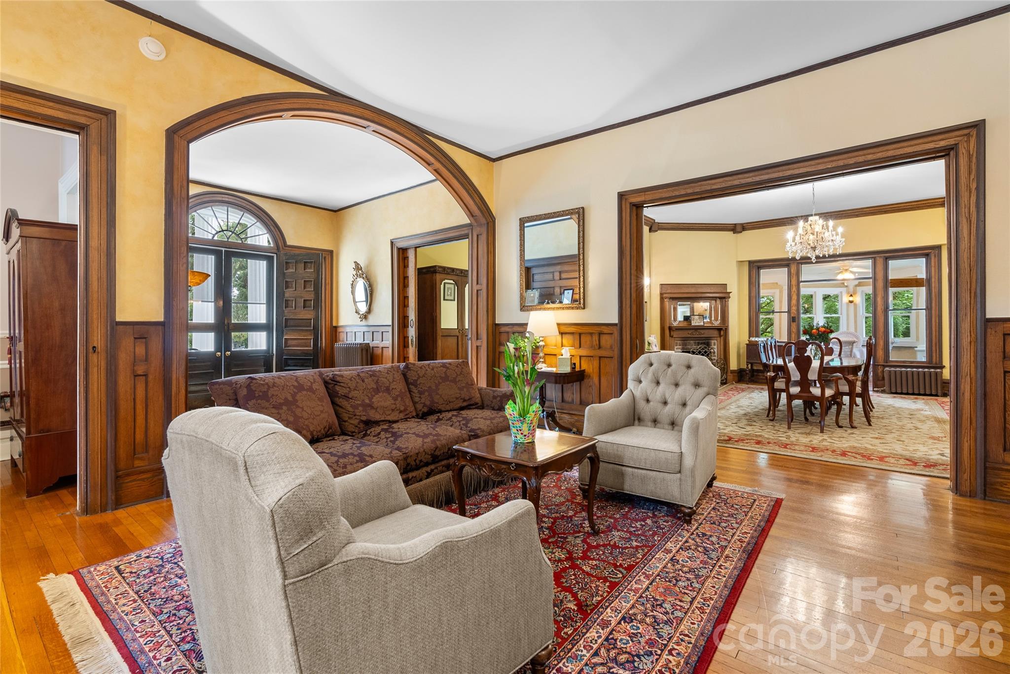 86 Edgemont Road — Asheville