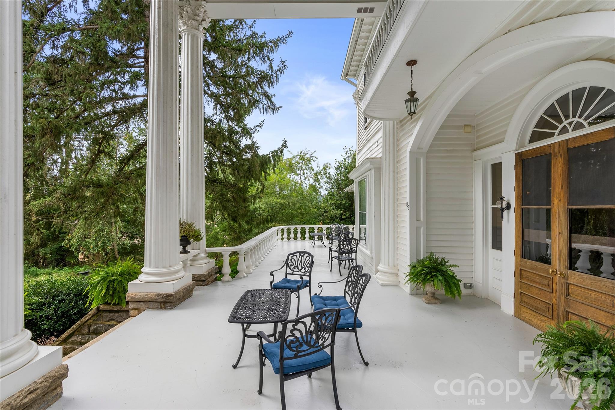 86 Edgemont Road — Asheville