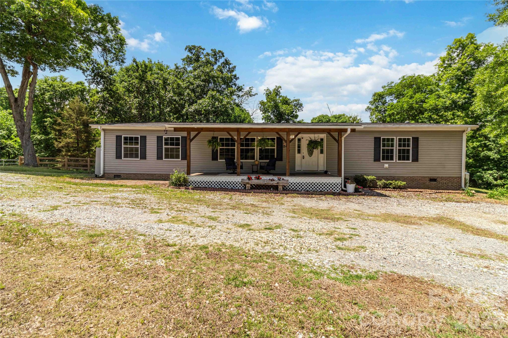 174 Little Pine Drive — Smyrna