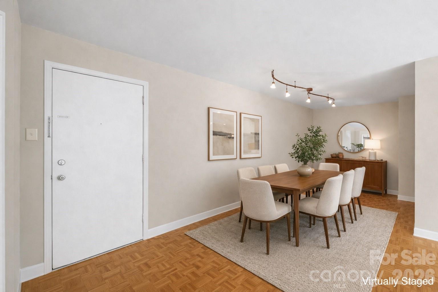 1300 Queens Road #402 — Charlotte