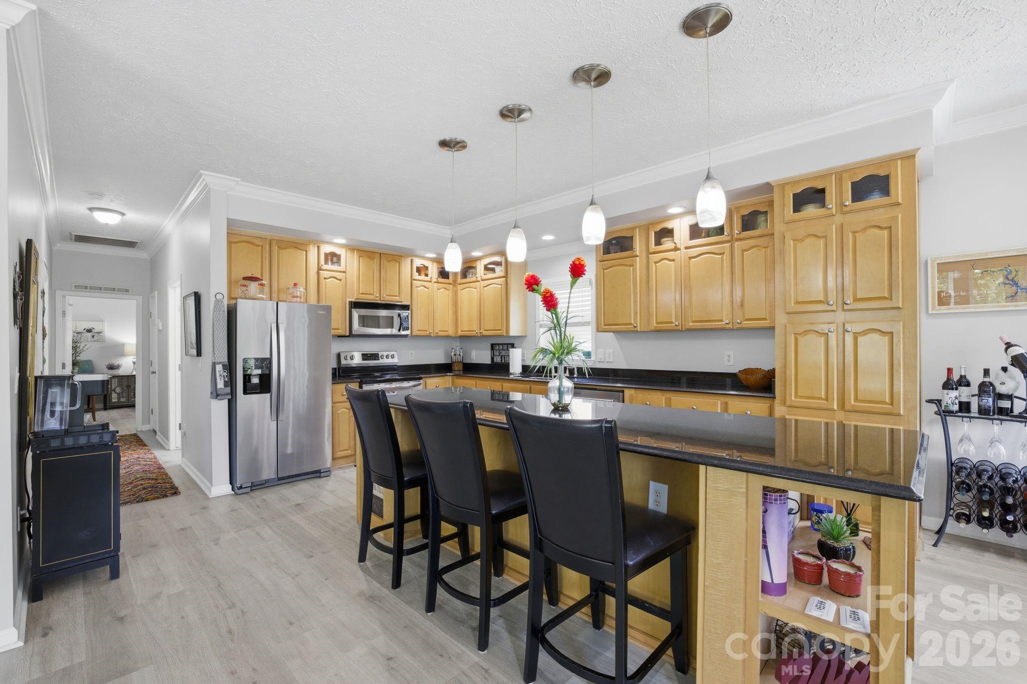819 Hickory Point Drive — Lexington