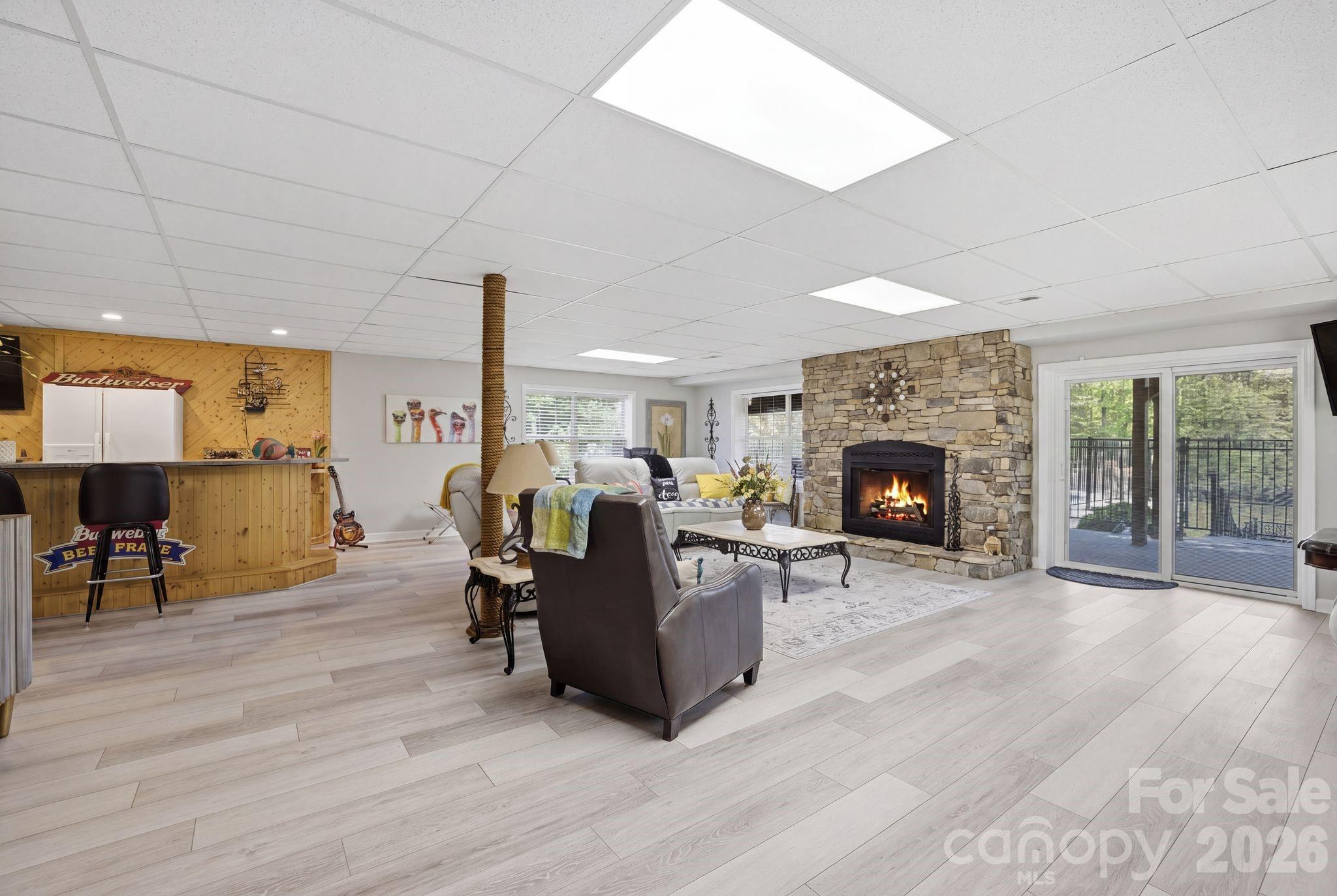 819 Hickory Point Drive — Lexington