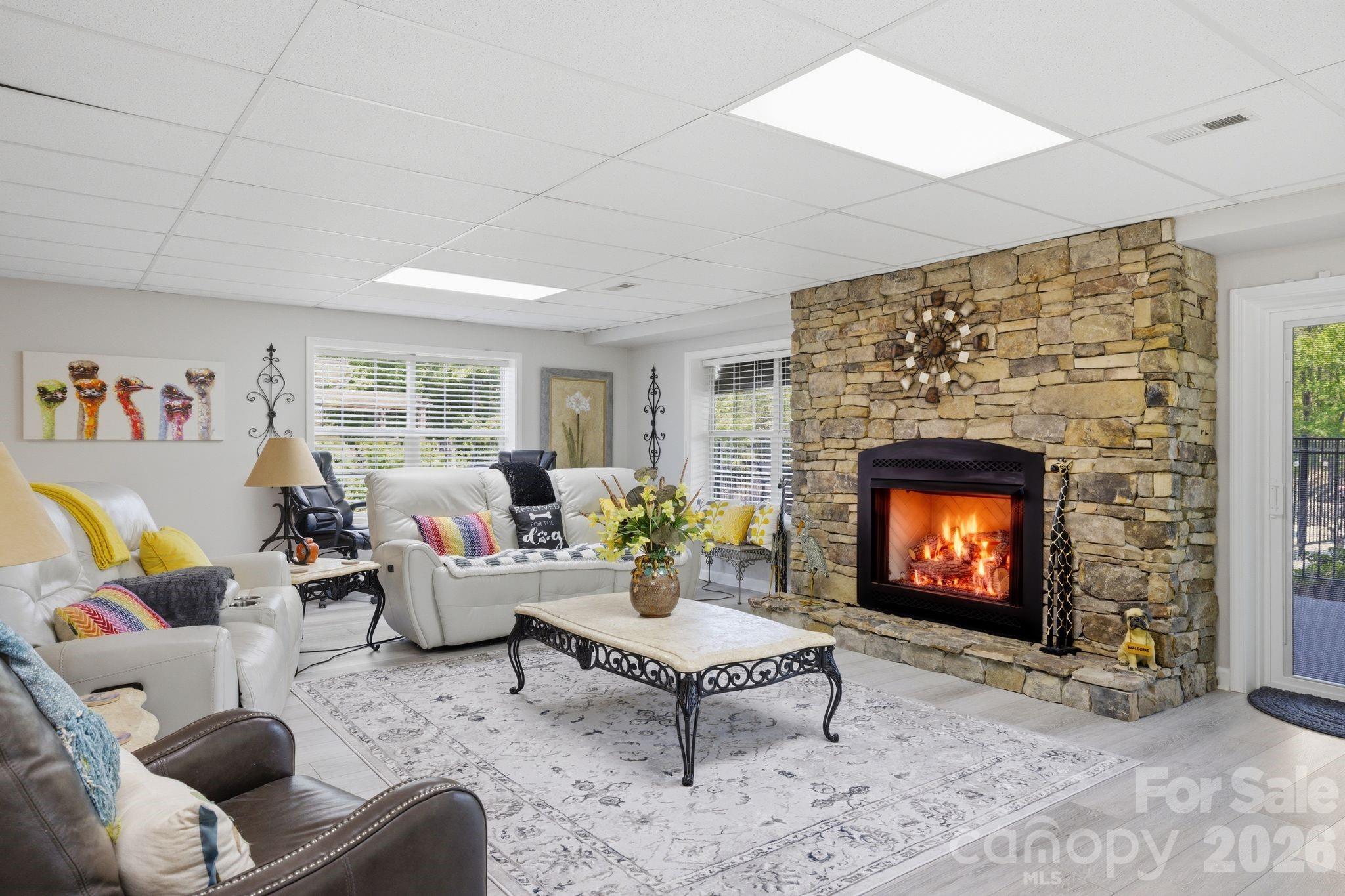 819 Hickory Point Drive — Lexington