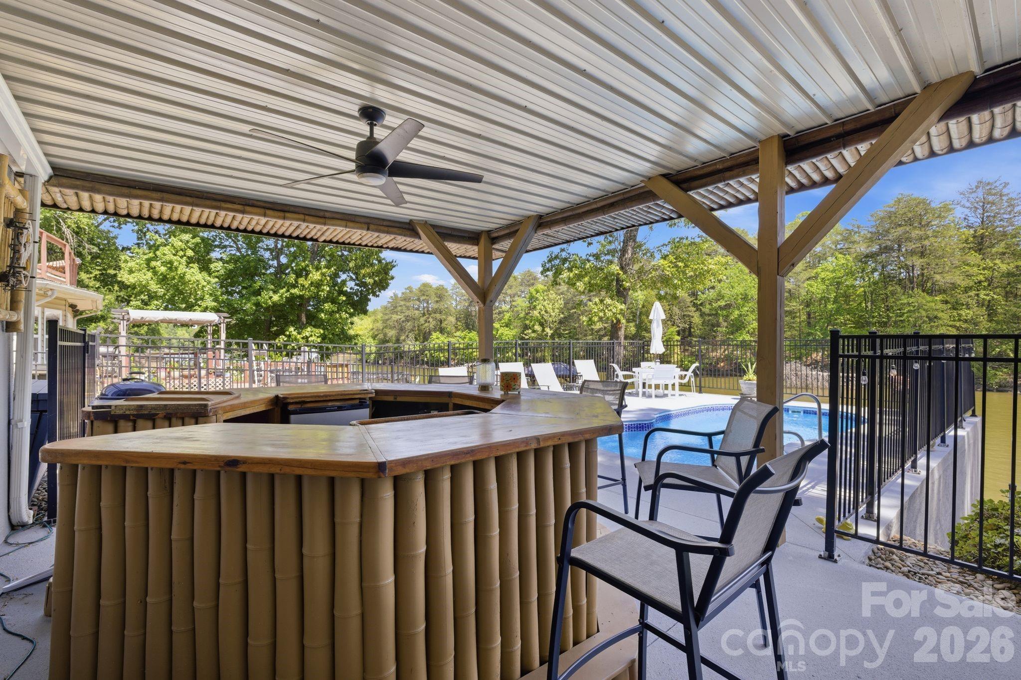 819 Hickory Point Drive — Lexington
