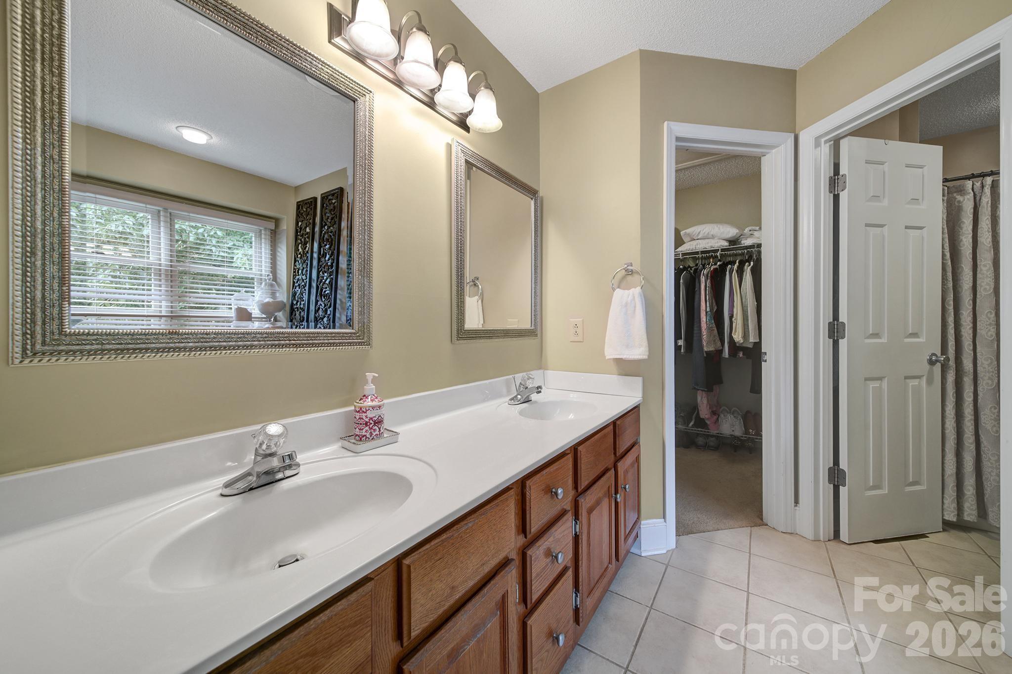 1109 Hawthorne Drive — Indian Trail