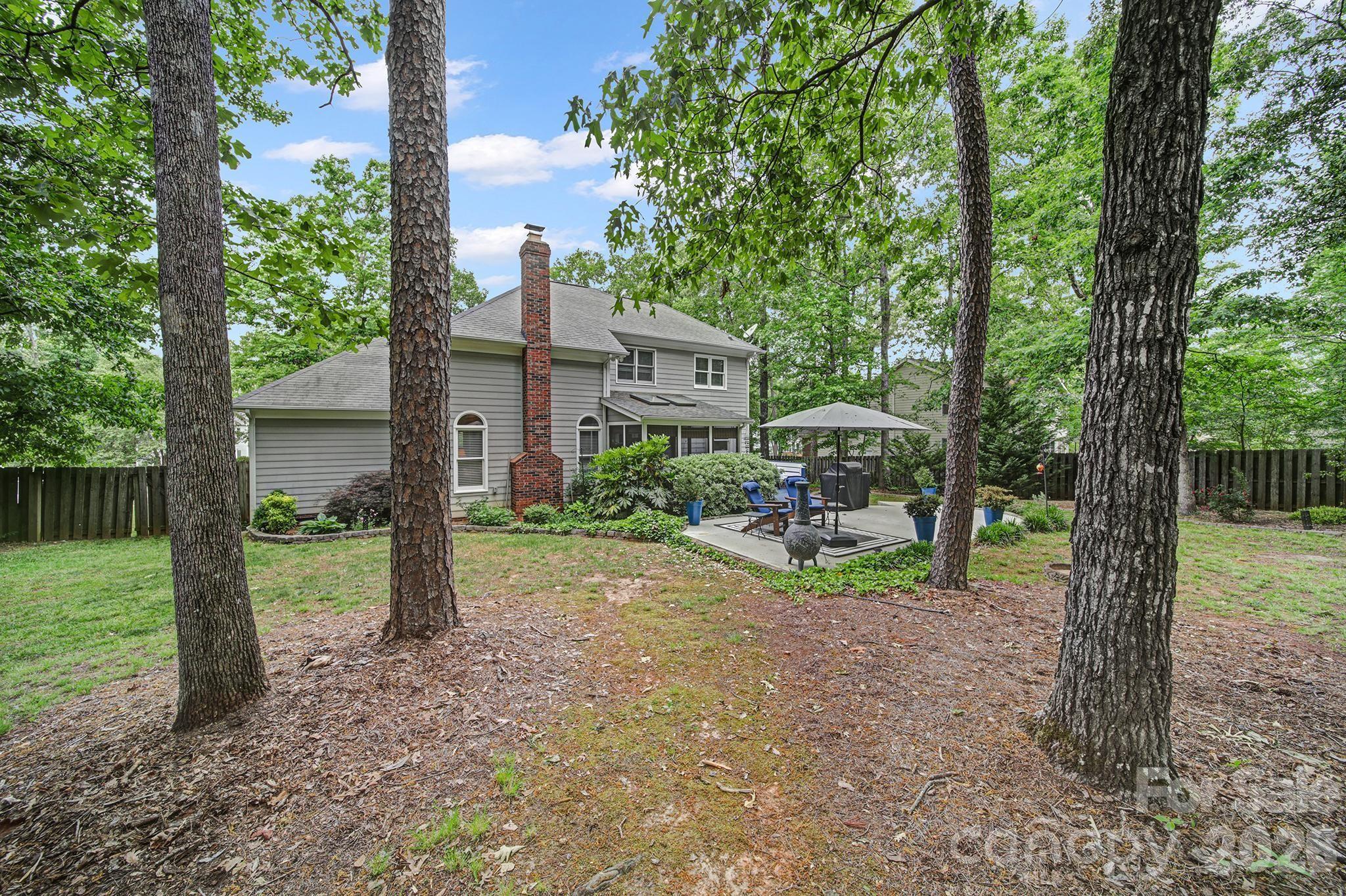 1109 Hawthorne Drive — Indian Trail