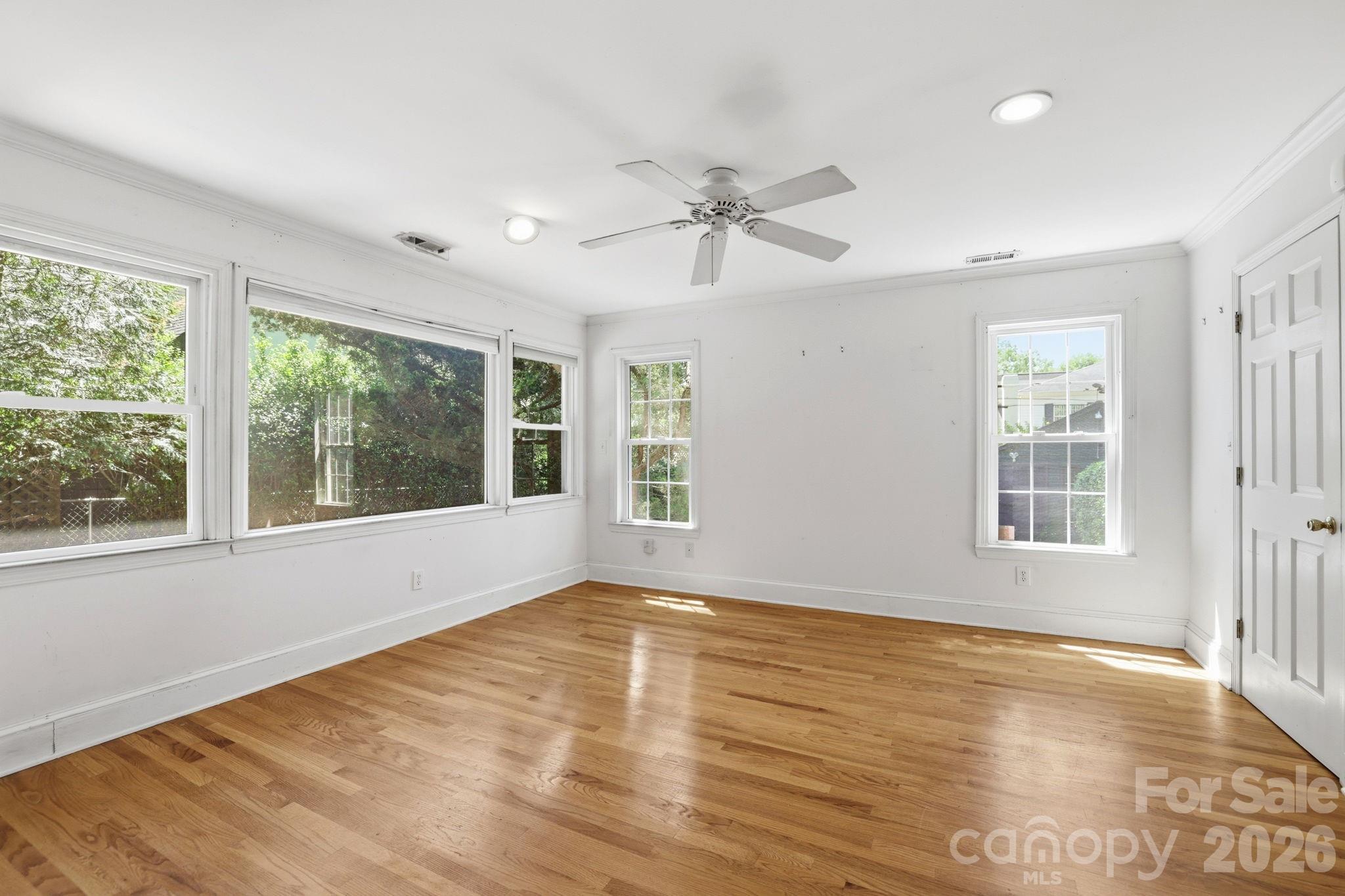 200 Altondale Avenue — Charlotte