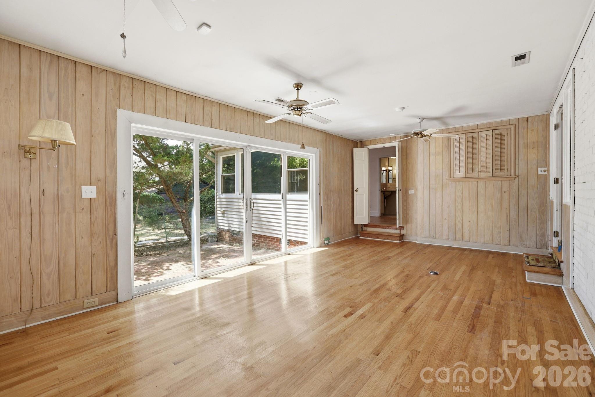 200 Altondale Avenue — Charlotte