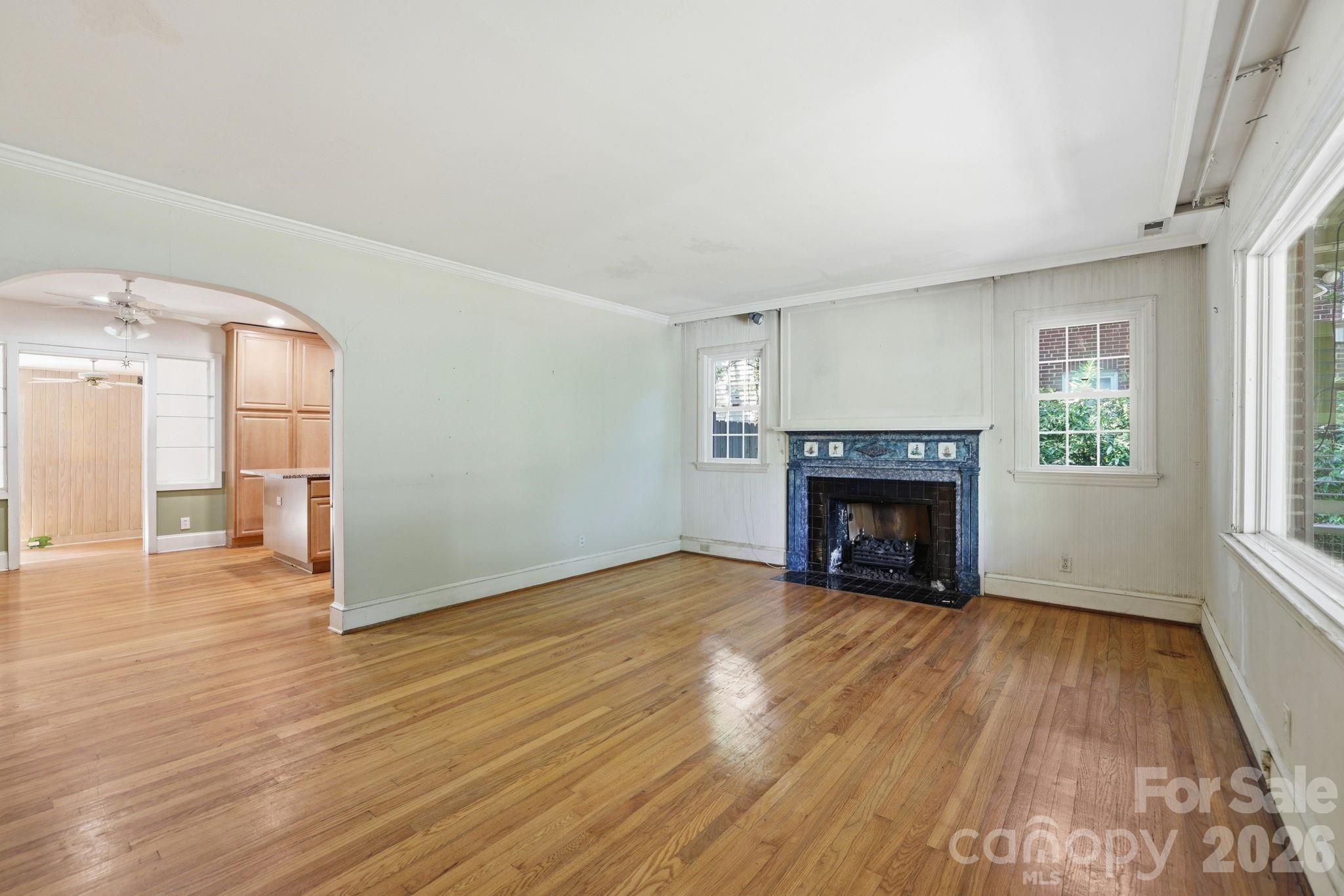 200 Altondale Avenue — Charlotte