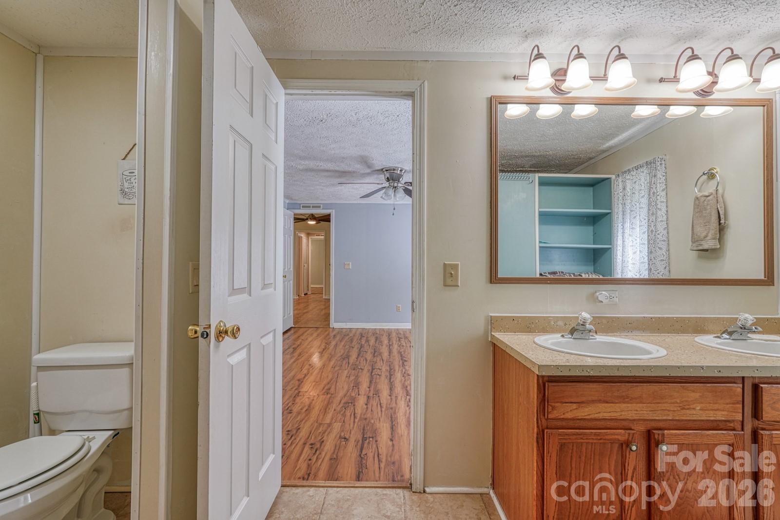 123 Little Rock Way — Mill Spring