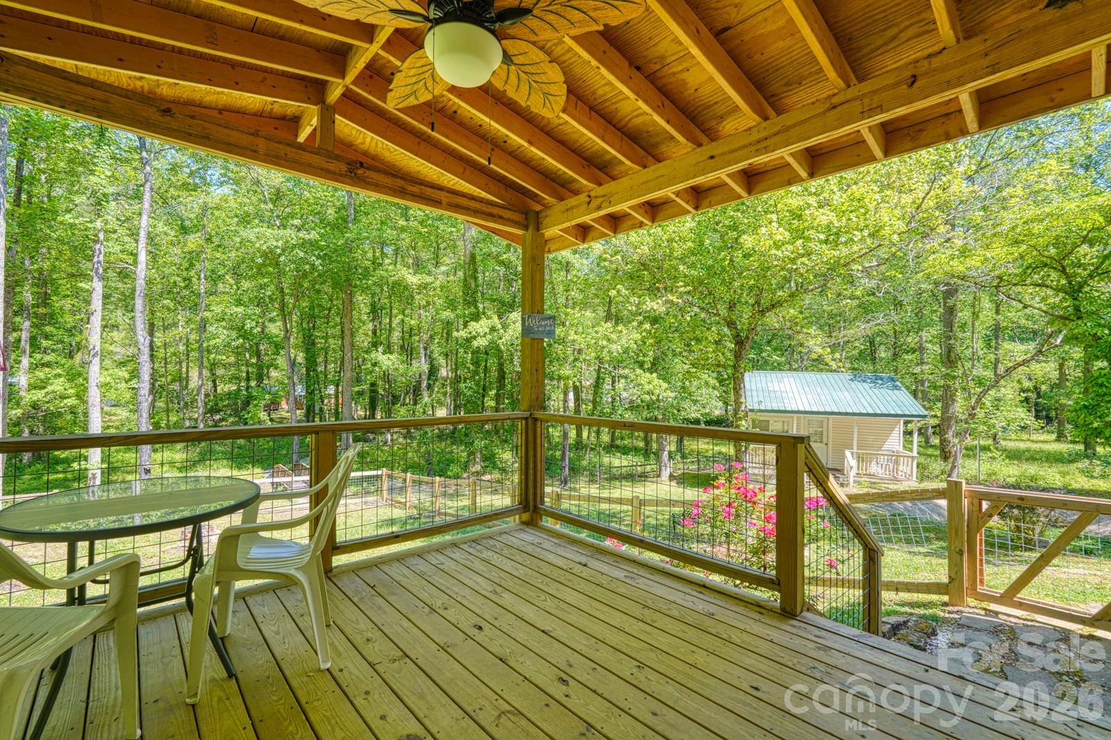 123 Little Rock Way — Mill Spring