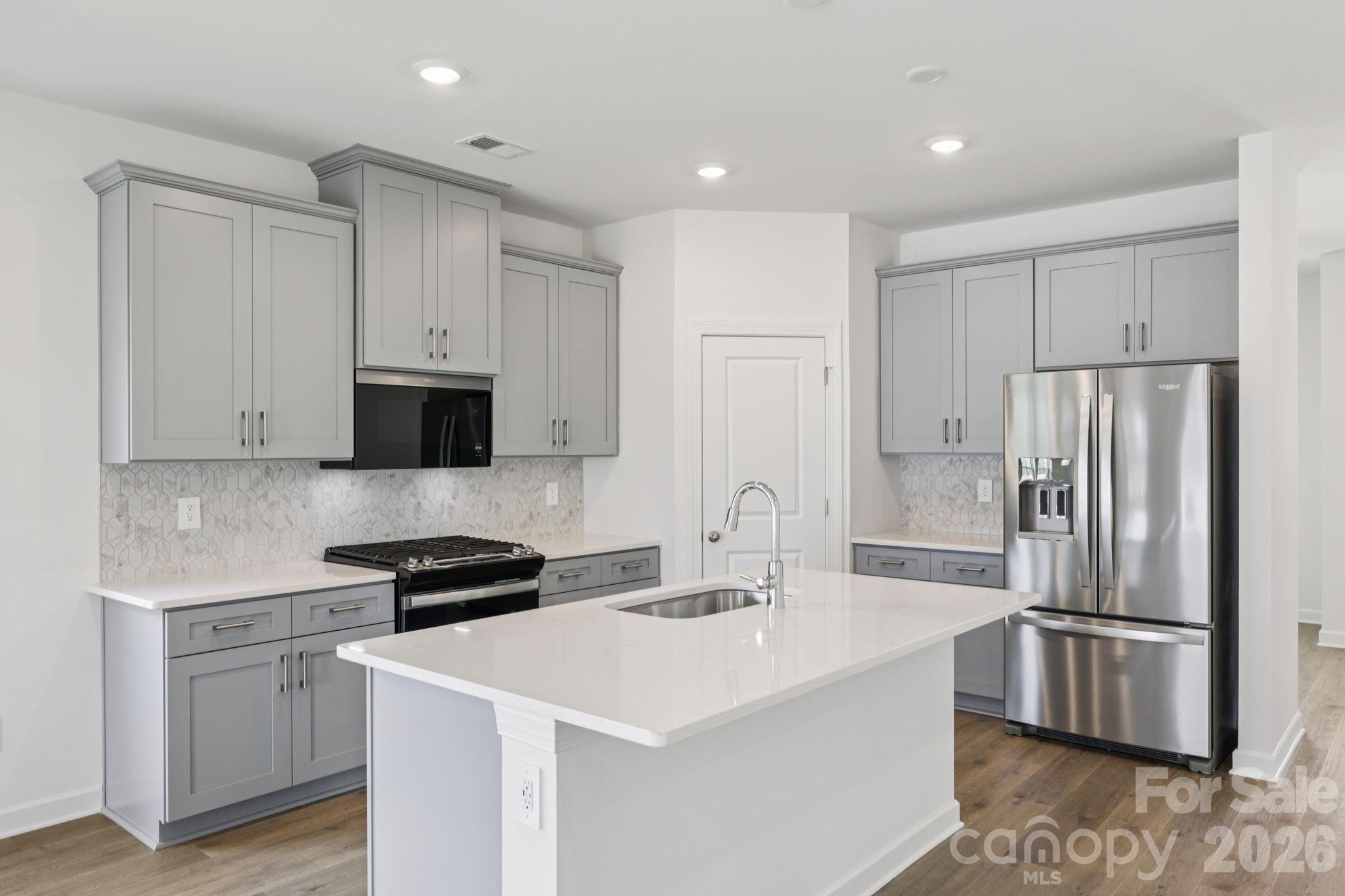 650 Darya Drive — York