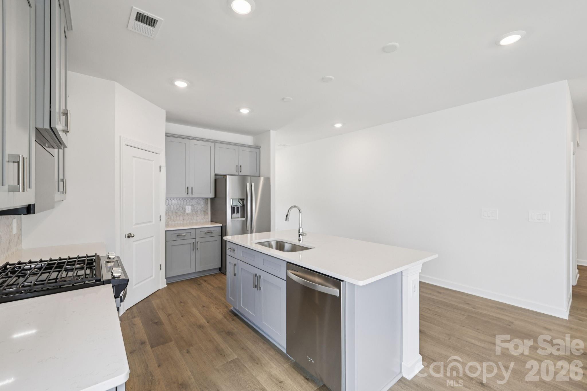 650 Darya Drive — York