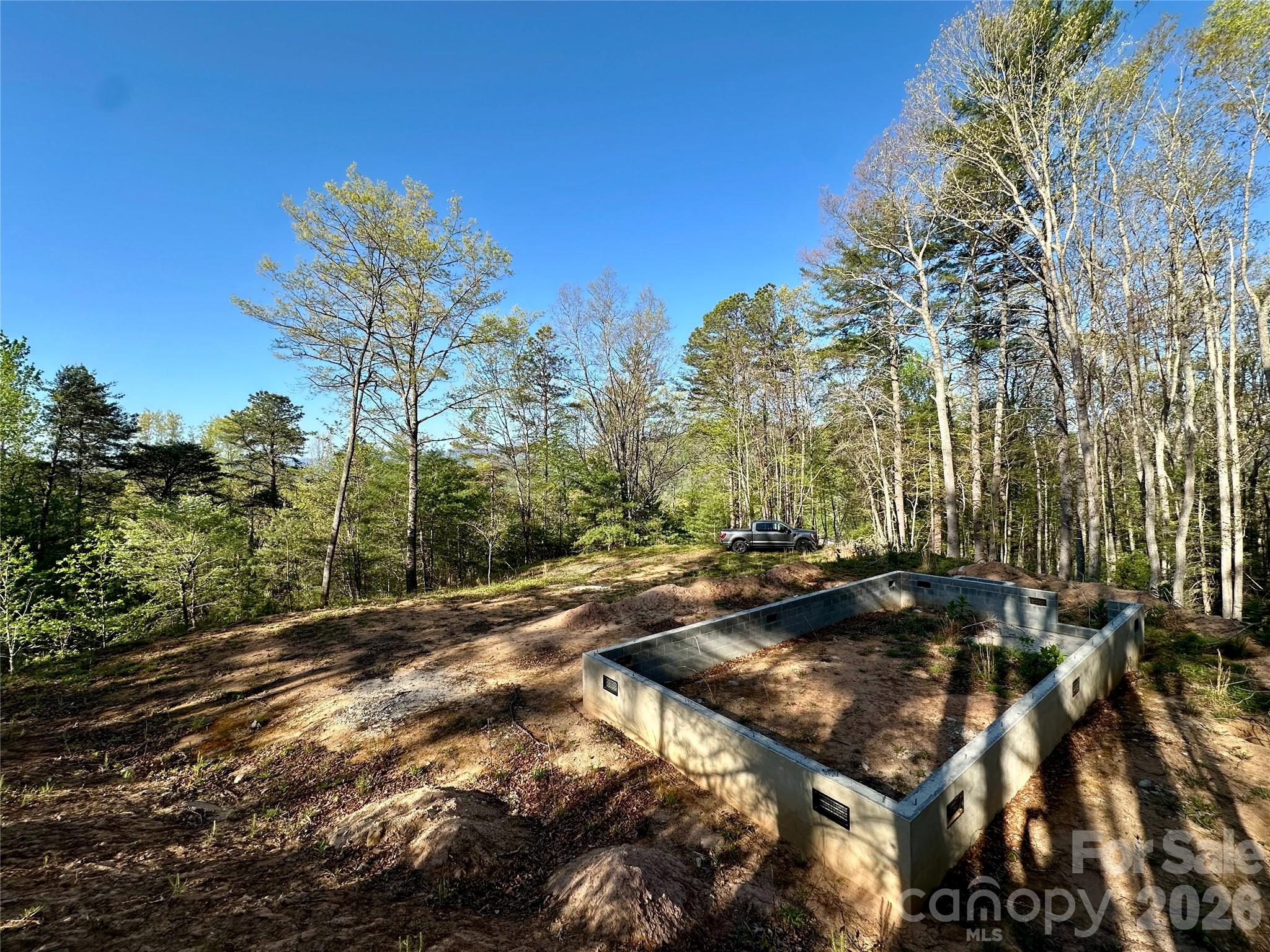 454 Dream Valley Drive — Clyde