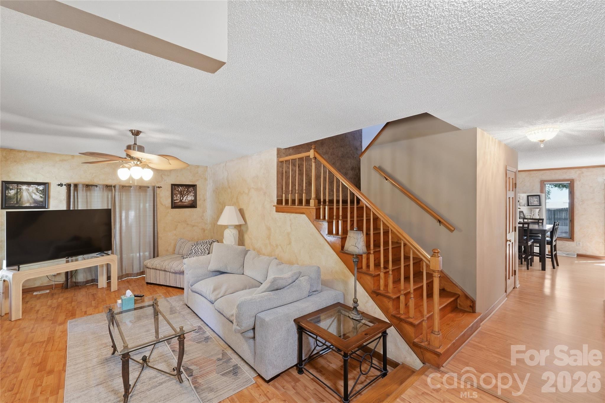 7040 Summer Place — Charlotte