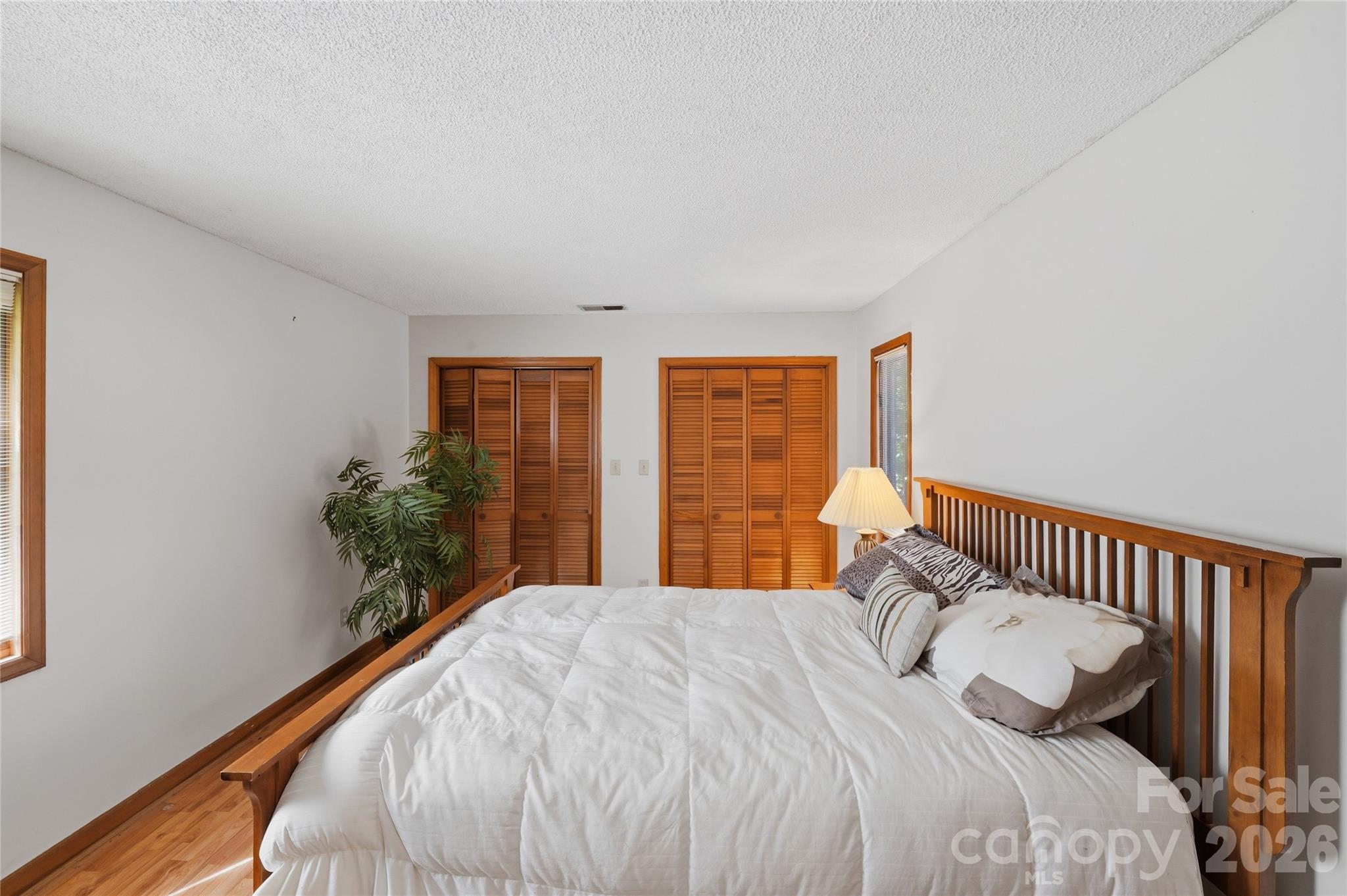 7040 Summer Place — Charlotte