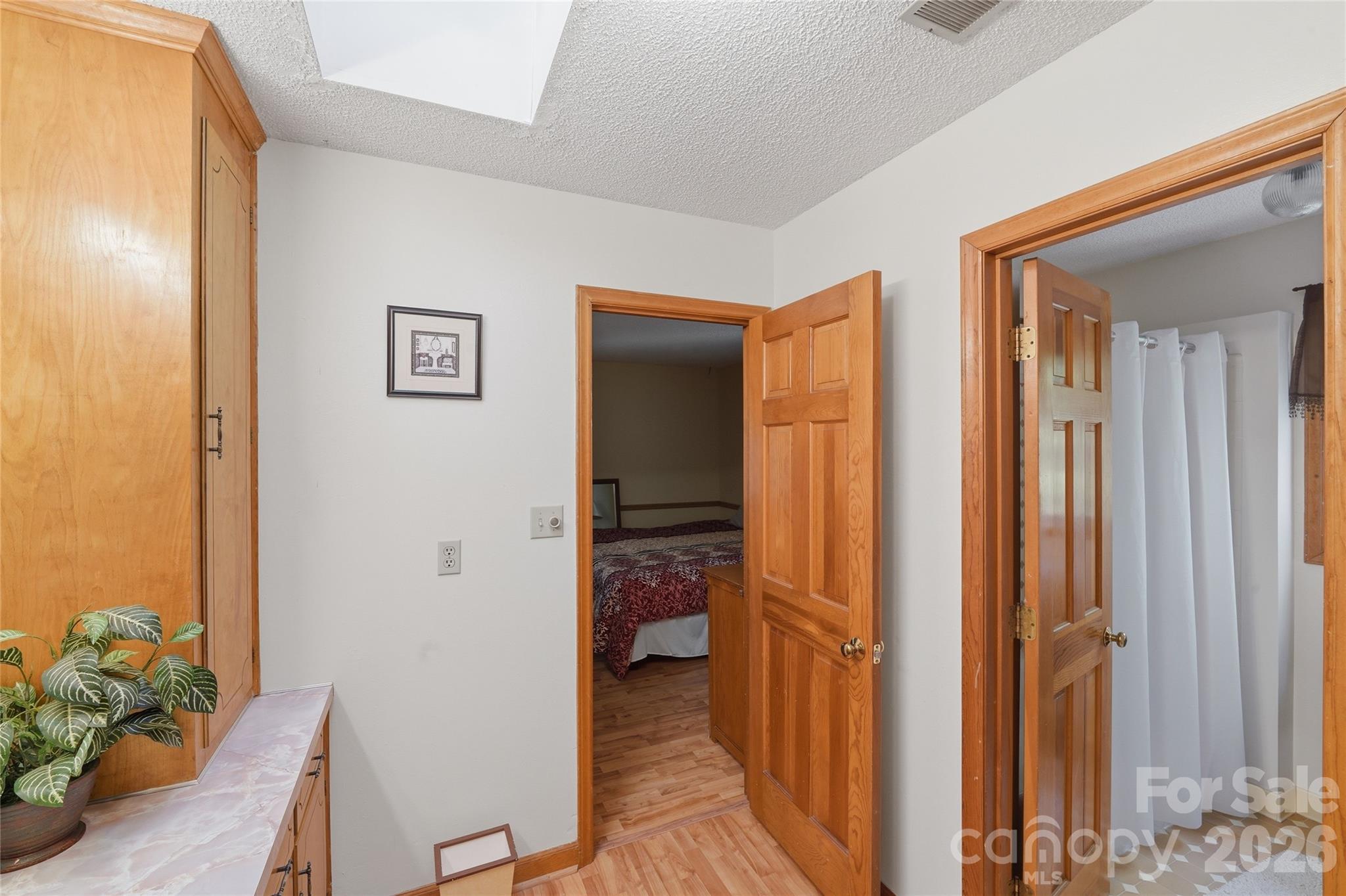 7040 Summer Place — Charlotte