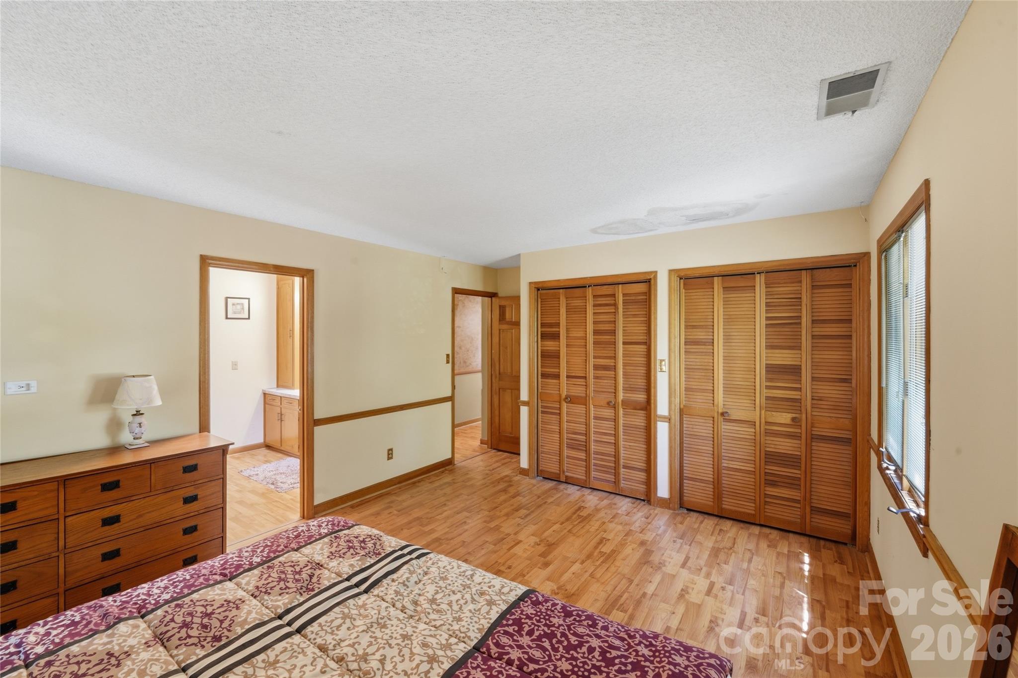 7040 Summer Place — Charlotte