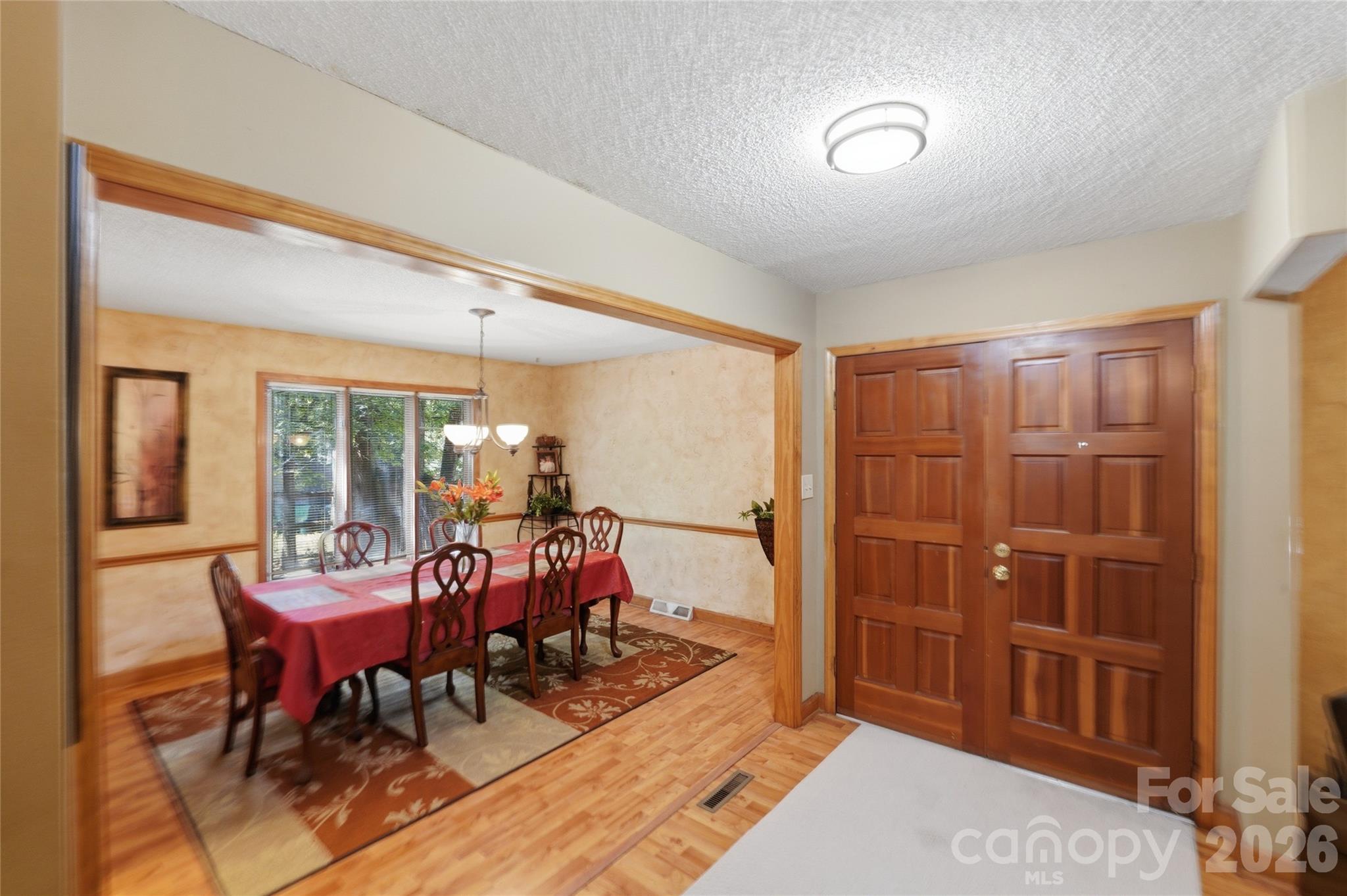 7040 Summer Place — Charlotte