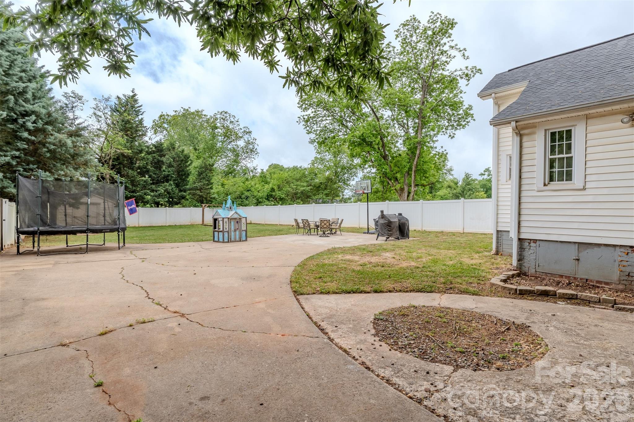 505 W Mountain Street — Kings Mountain