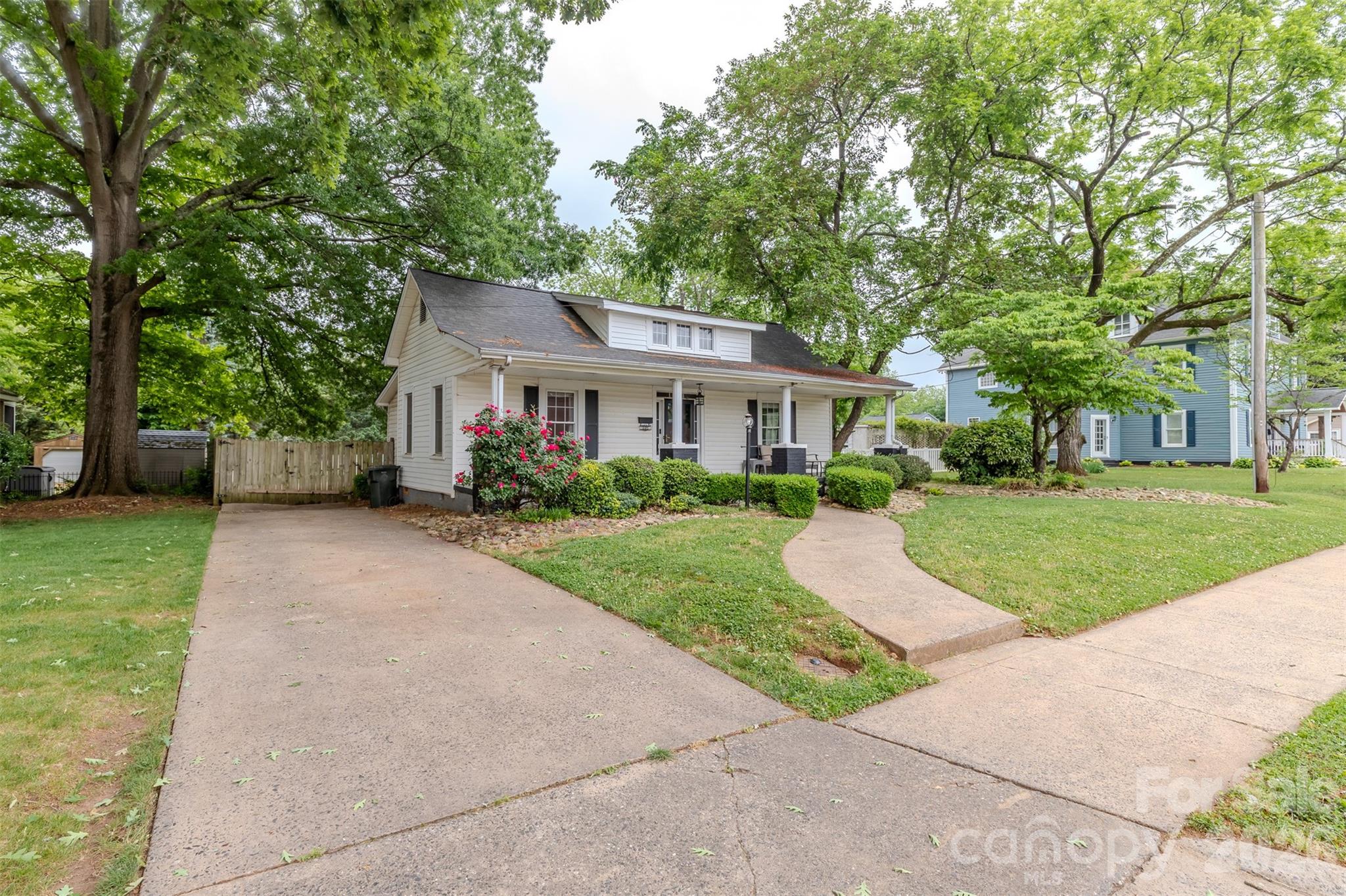 505 W Mountain Street — Kings Mountain