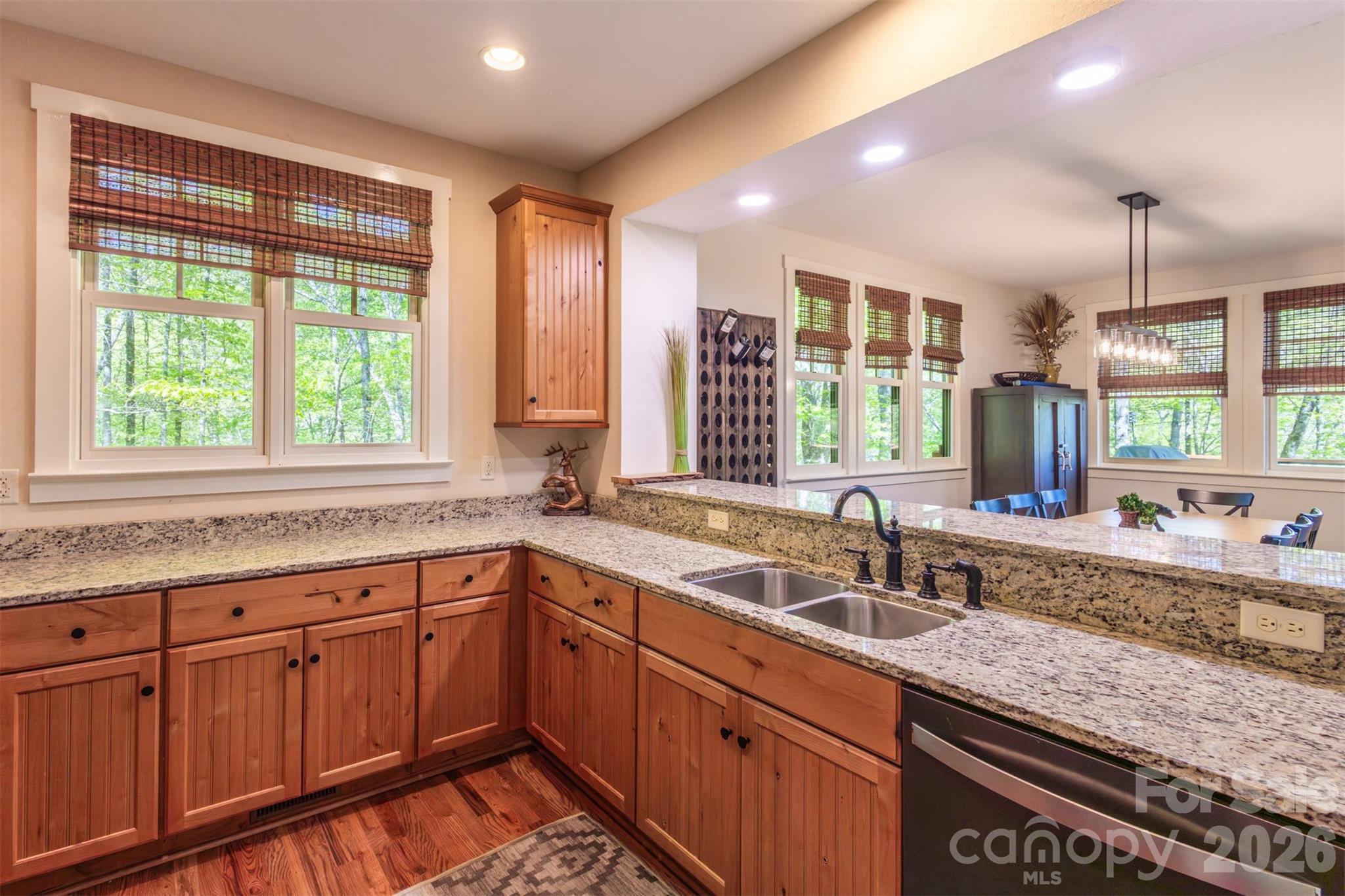 83 Allspice Court — Tuckasegee