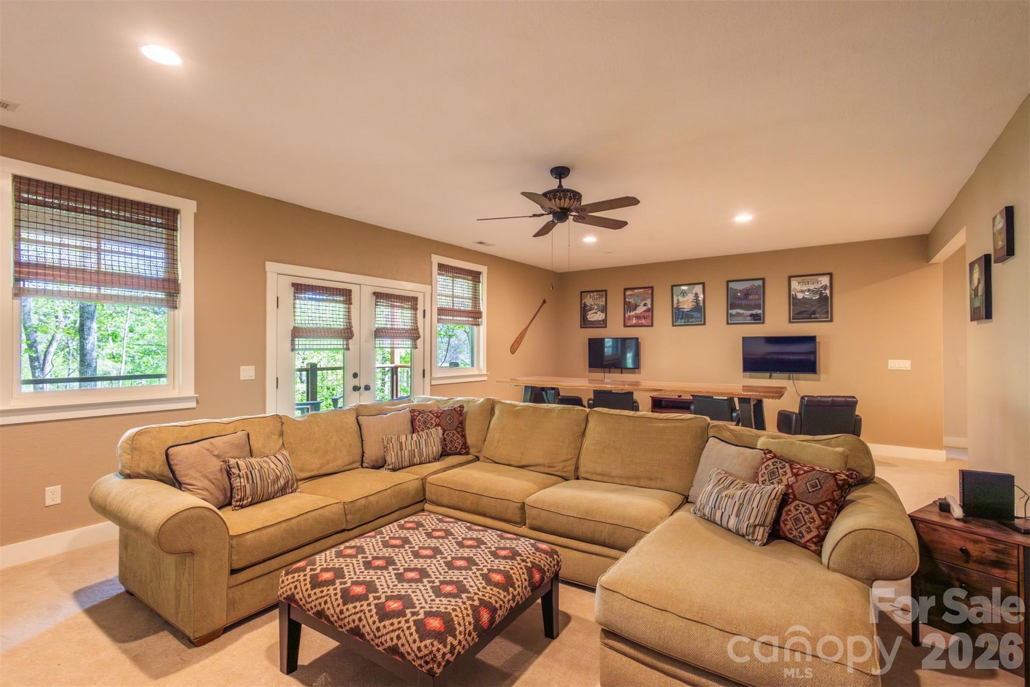 83 Allspice Court — Tuckasegee