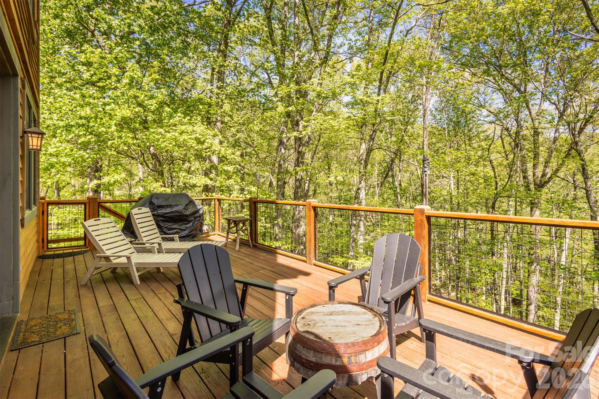 83 Allspice Court — Tuckasegee