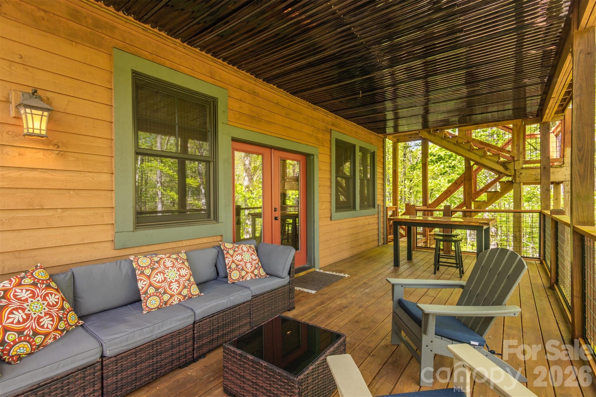 83 Allspice Court — Tuckasegee