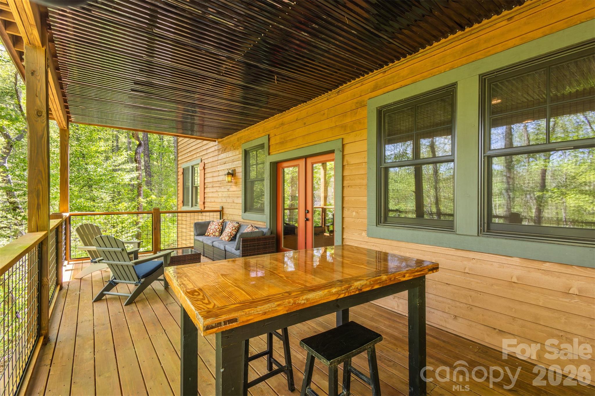 83 Allspice Court — Tuckasegee