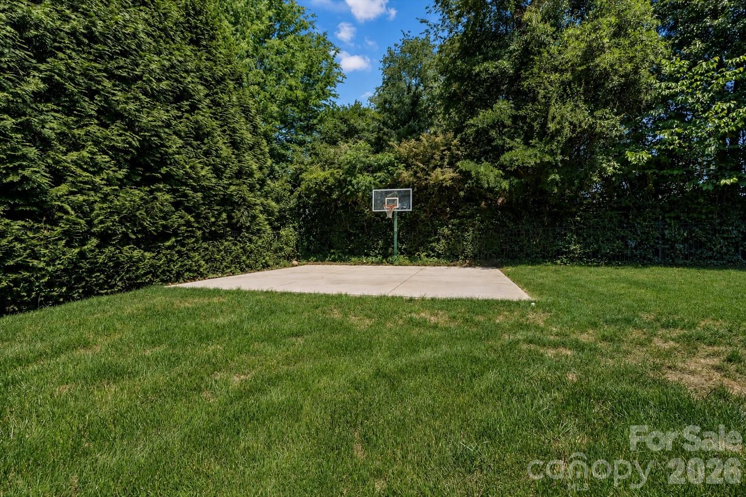 310 Sundown Road — Mooresville