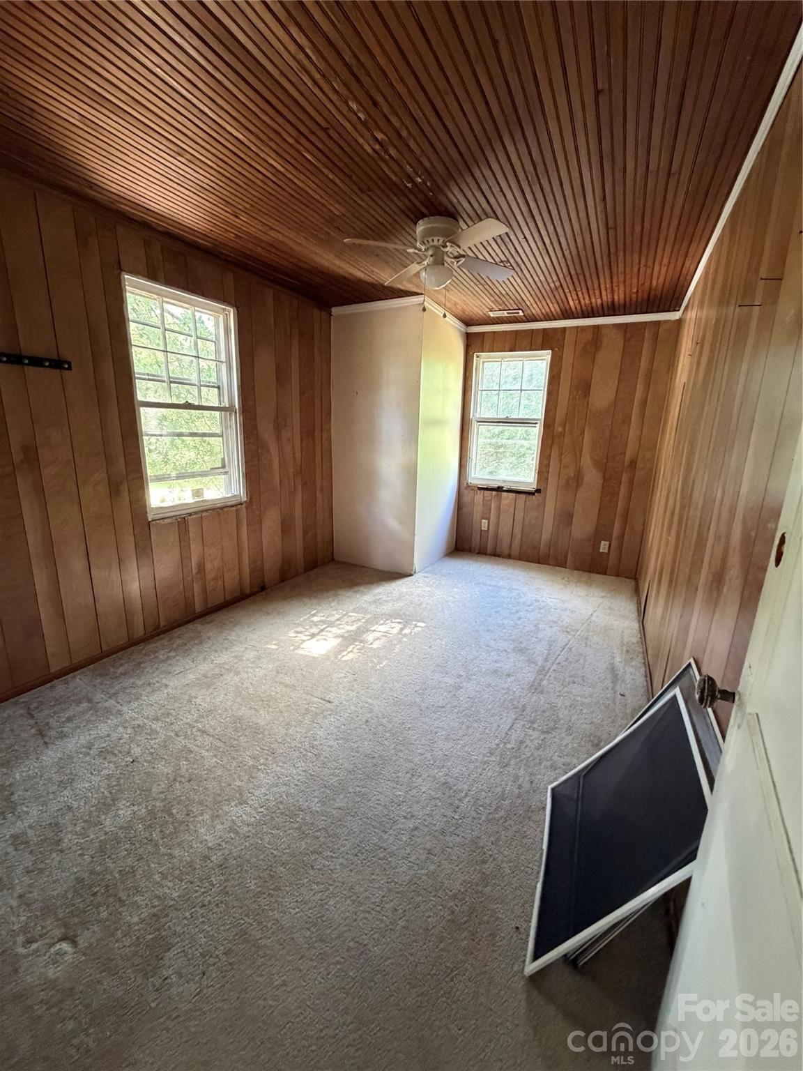 1101 E Pine Street — Lincolnton