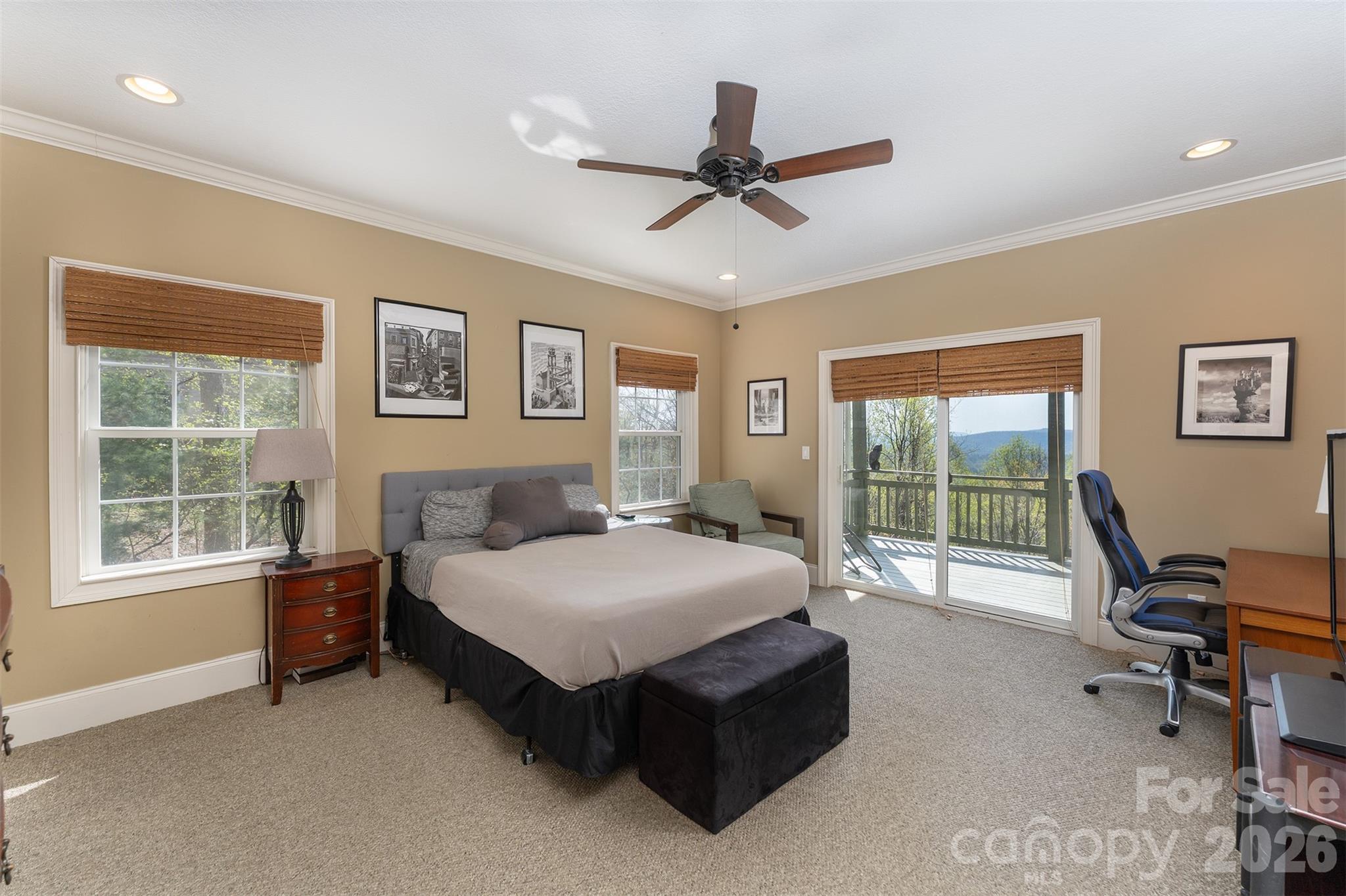172 Sunny Ridge Road — Hendersonville