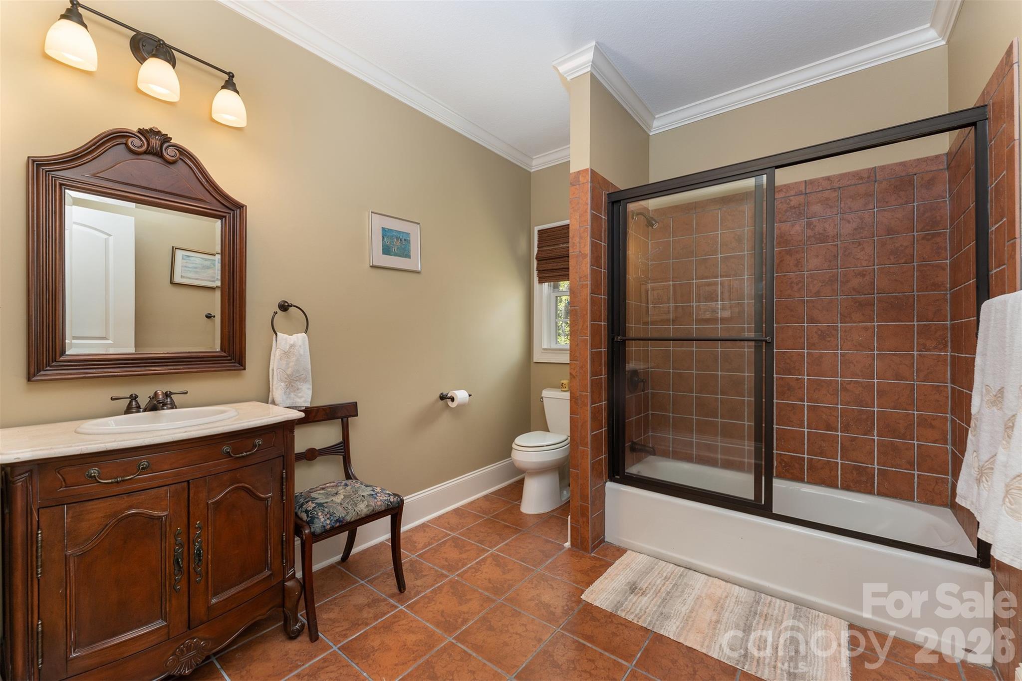 172 Sunny Ridge Road — Hendersonville
