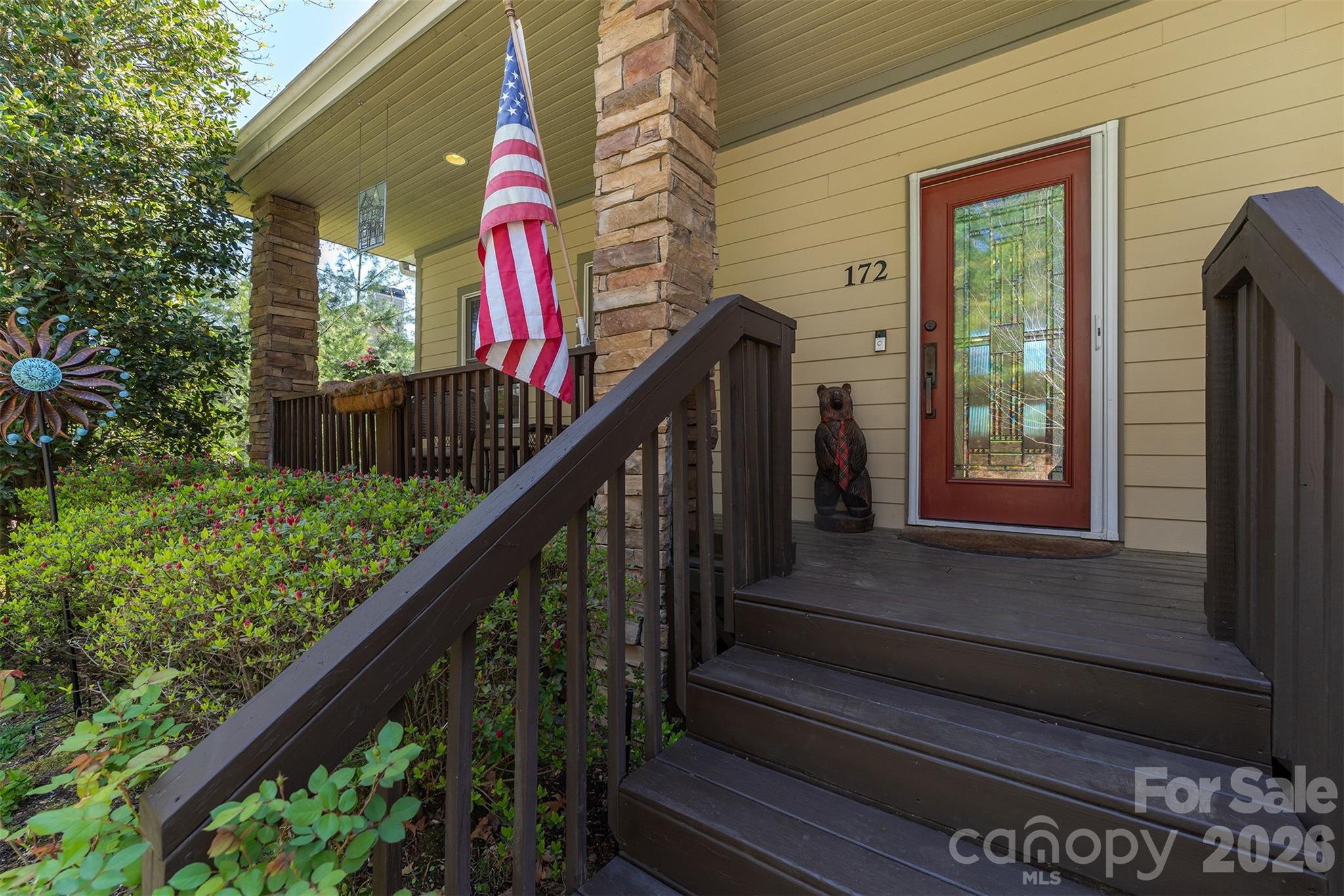 172 Sunny Ridge Road — Hendersonville