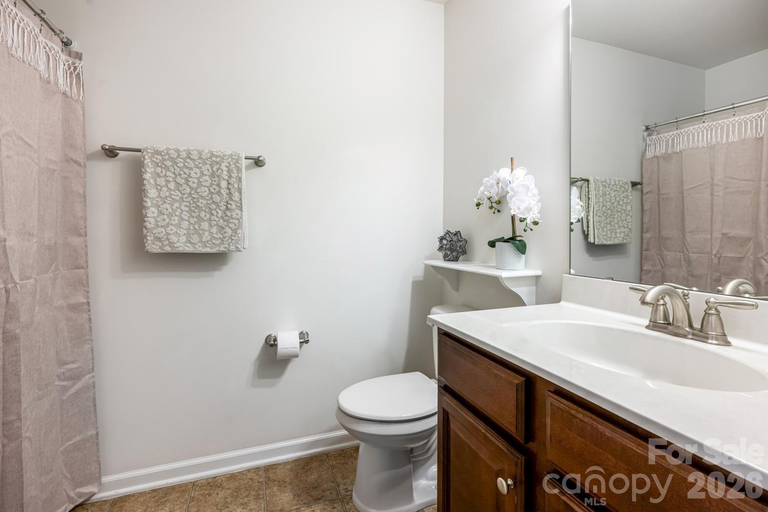 9 Partridge Berry Lane — Weaverville