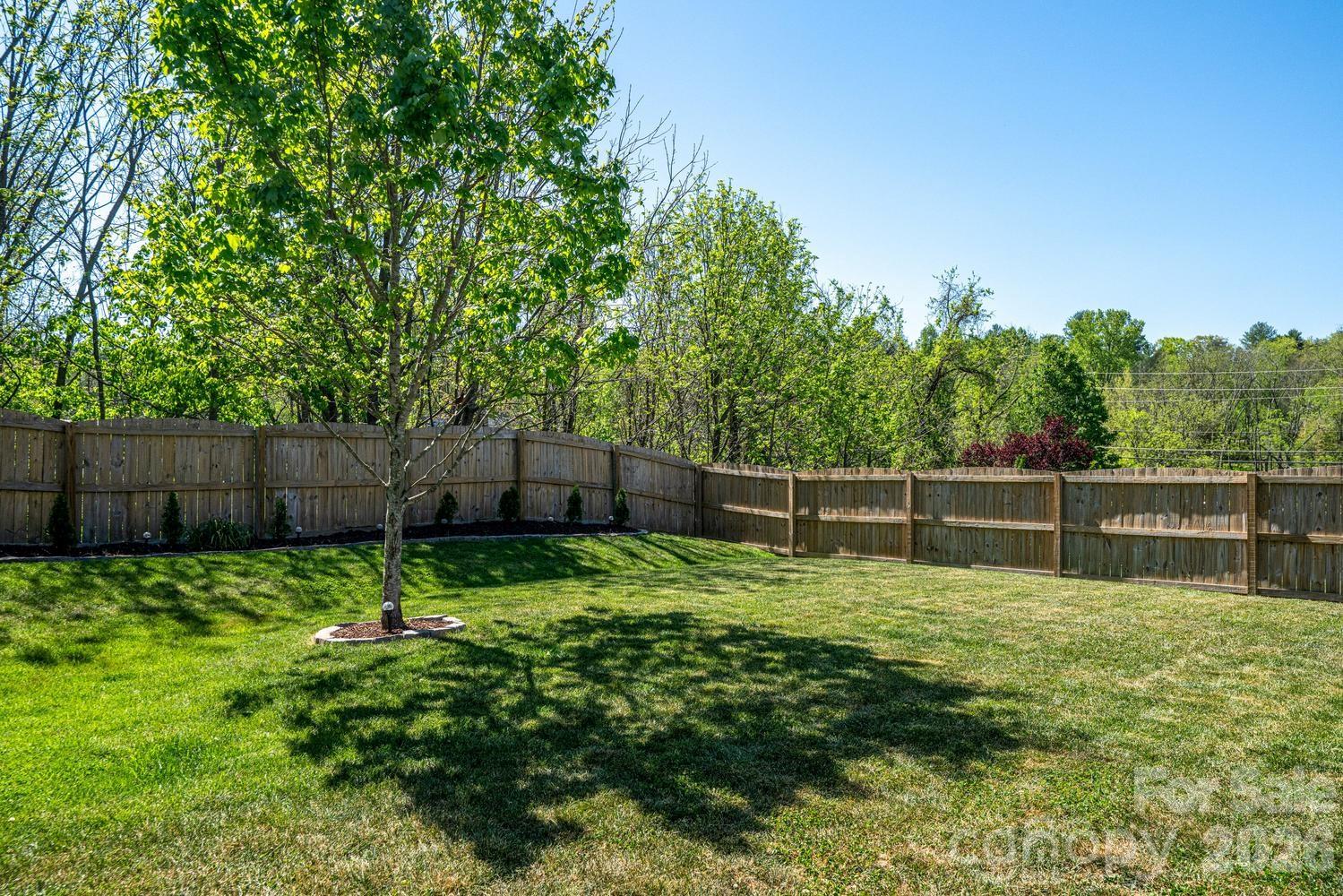 9 Partridge Berry Lane — Weaverville