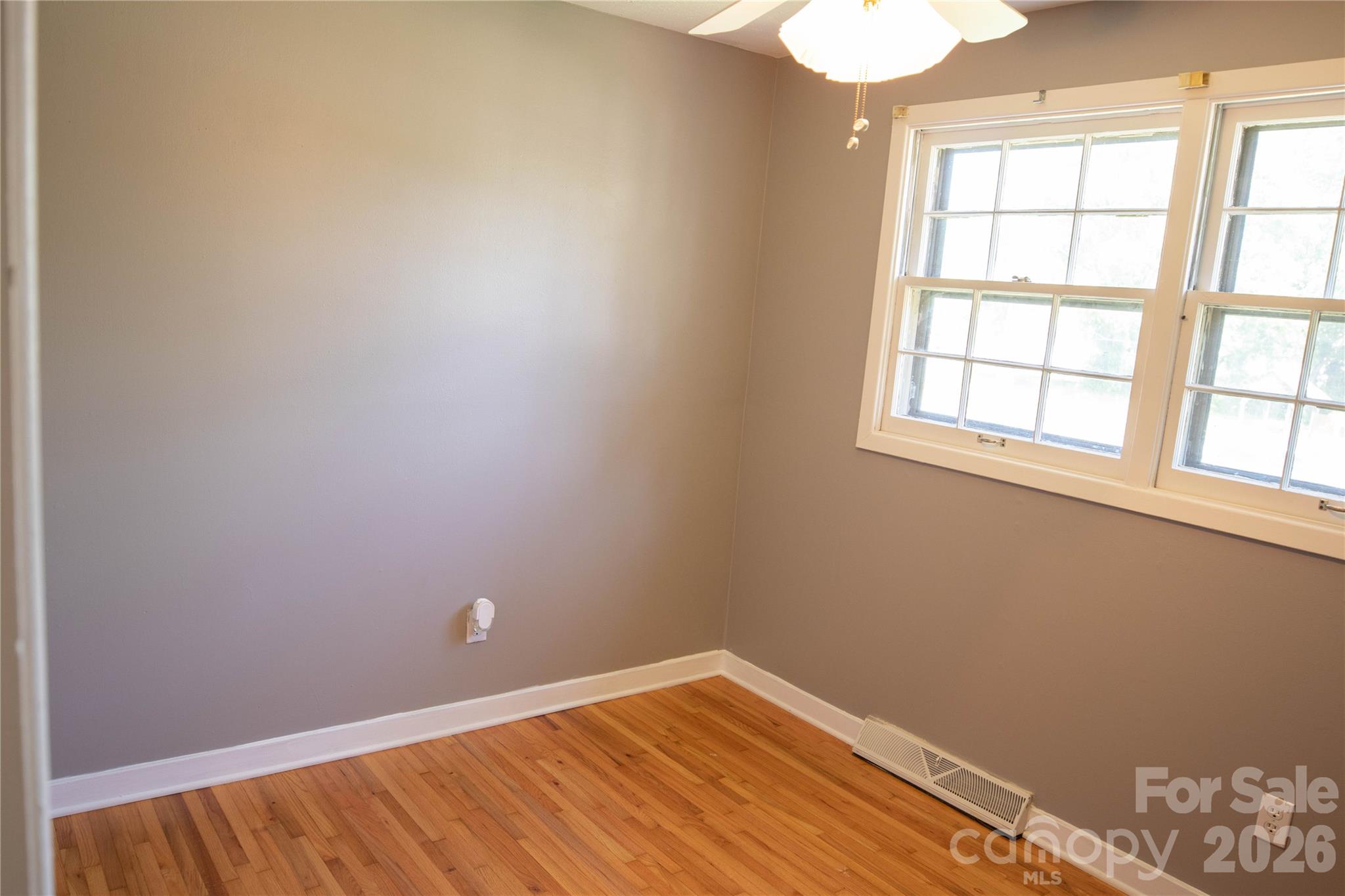 100 Woodward Avenue — Morganton